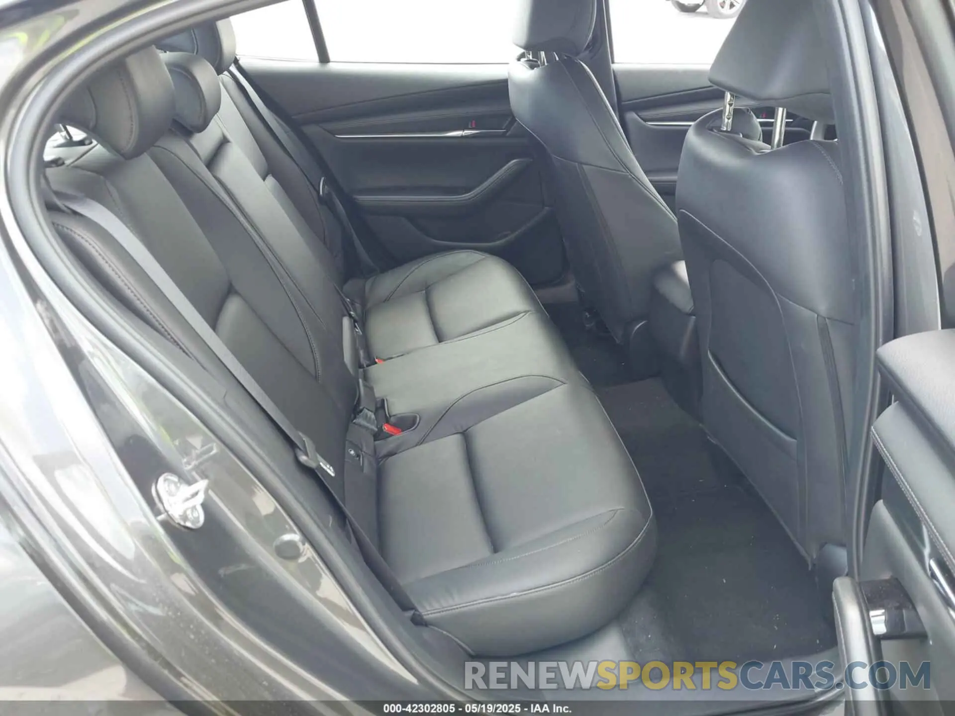 8 fotografías del automóvil dañado JM1BPACM5S1762195 MAZDA MAZDA3 2025