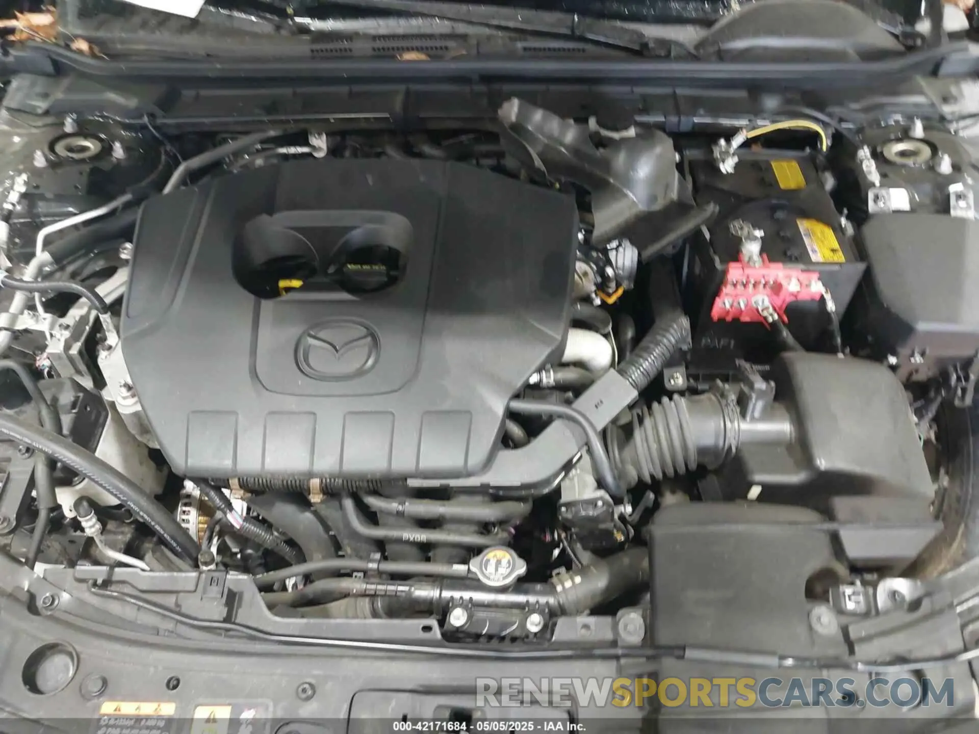 10 fotografías del automóvil dañado JM1BPAKM9S1753999 MAZDA MAZDA3 2025