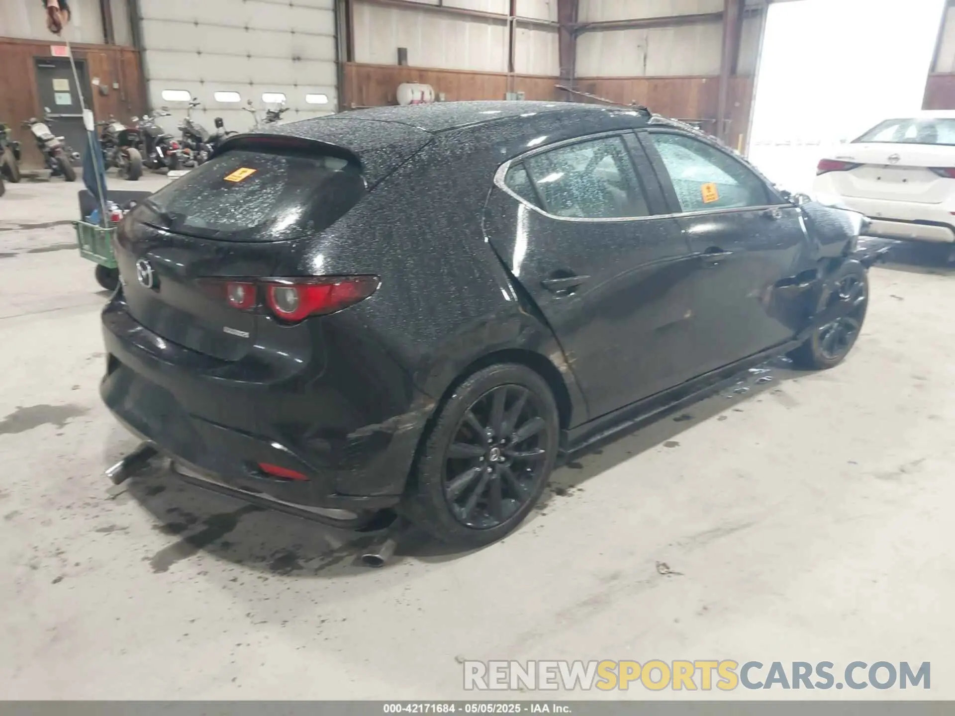 4 fotografías del automóvil dañado JM1BPAKM9S1753999 MAZDA MAZDA3 2025