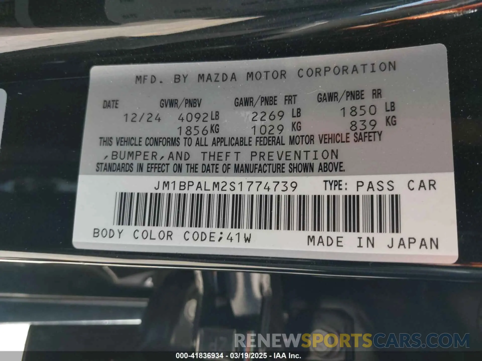 9 fotografías del automóvil dañado JM1BPALM2S1774739 MAZDA MAZDA3 2025