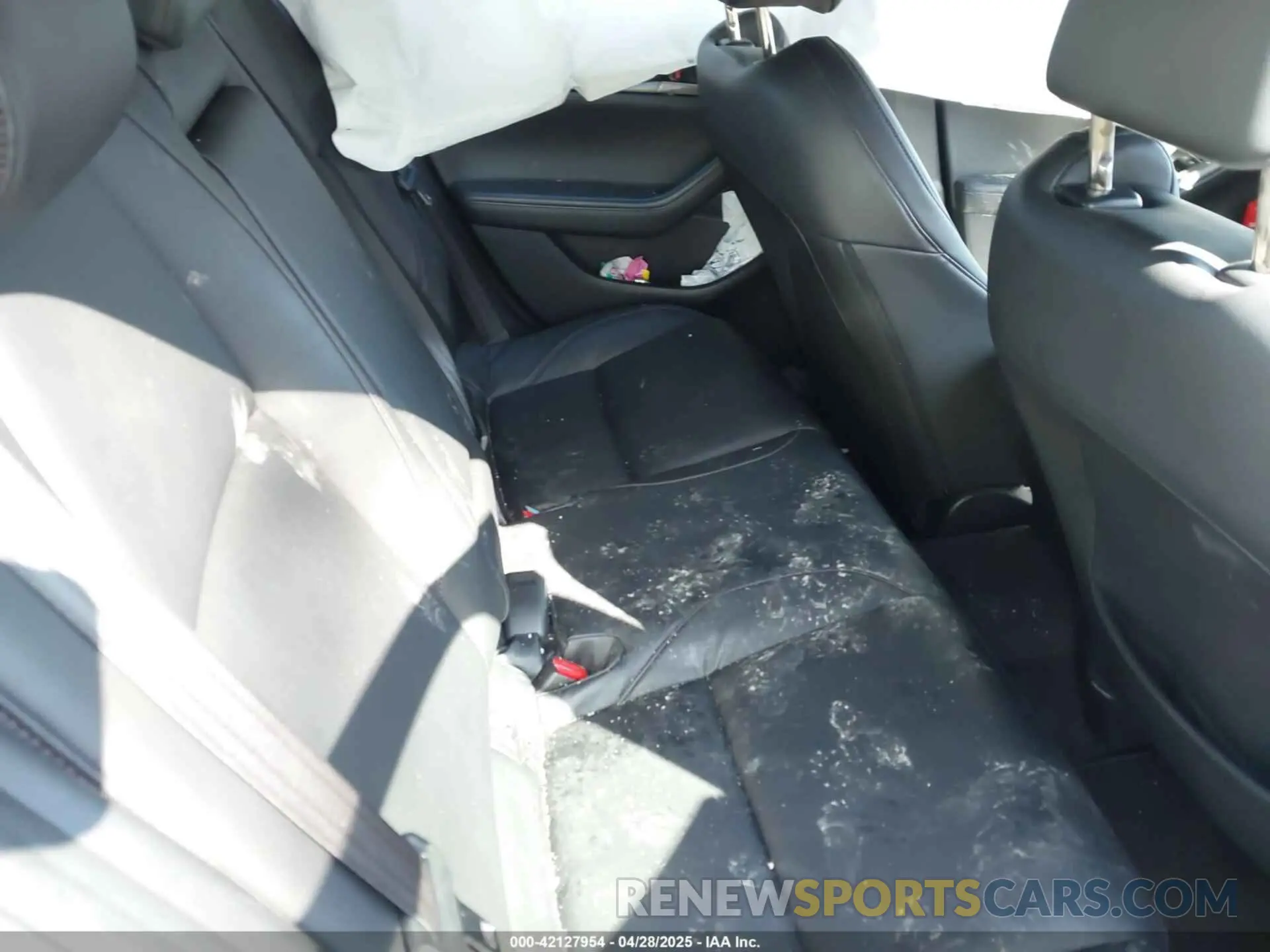 8 fotografías del automóvil dañado JM1BPBLMXL1160464 MAZDA MAZDA3 HATCHBACK 2020
