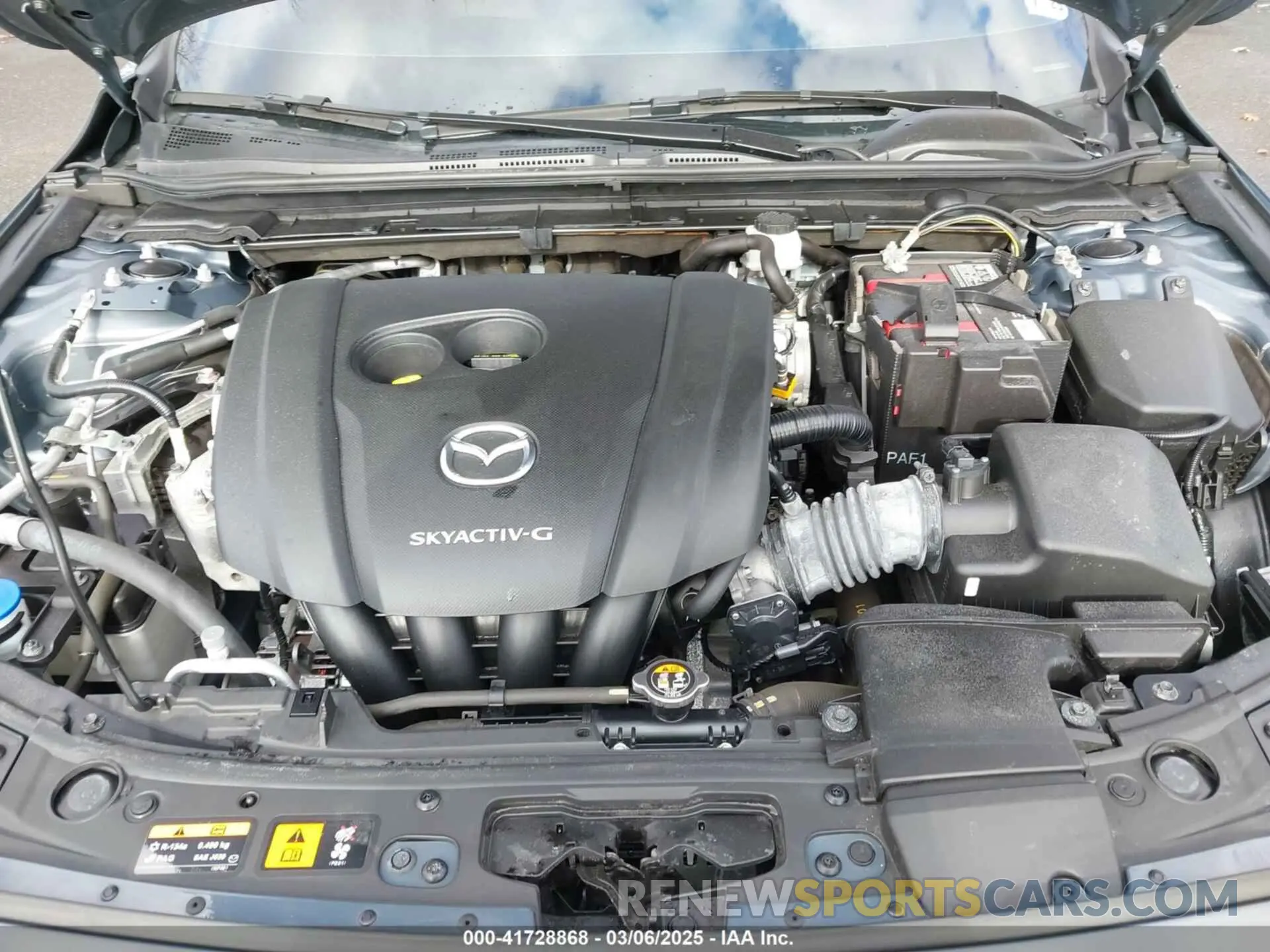 10 fotografías del automóvil dañado JM1BPBNM9L1174949 MAZDA MAZDA3 HATCHBACK 2020