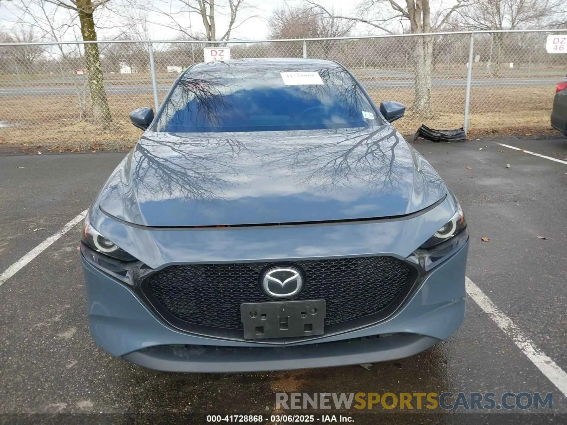 13 fotografías del automóvil dañado JM1BPBNM9L1174949 MAZDA MAZDA3 HATCHBACK 2020
