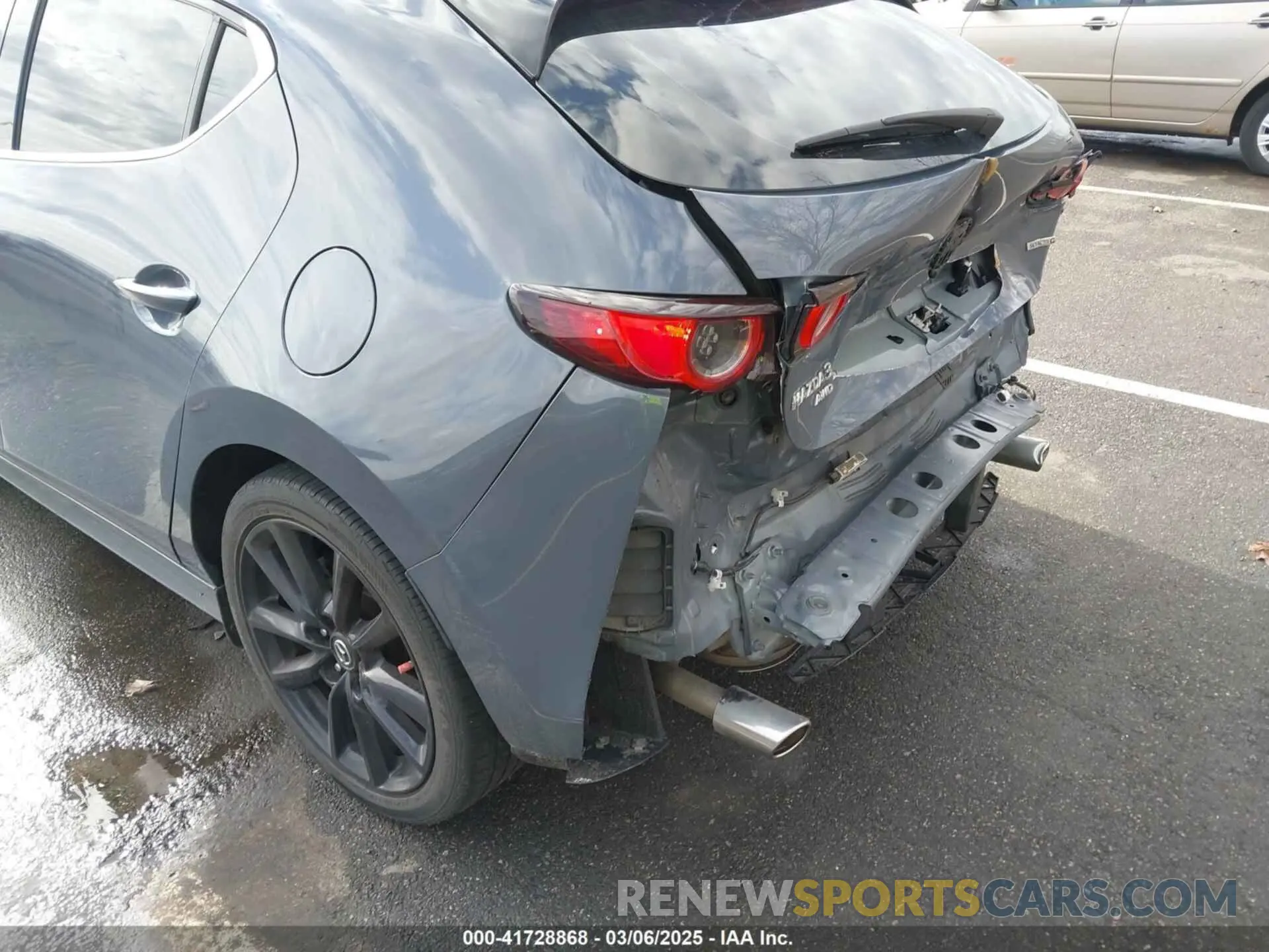 6 fotografías del automóvil dañado JM1BPBNM9L1174949 MAZDA MAZDA3 HATCHBACK 2020