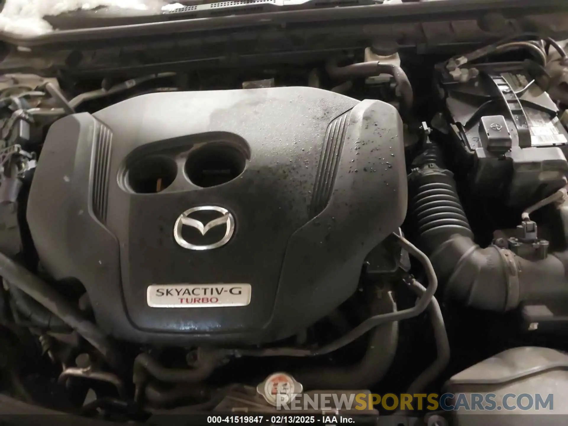 10 fotografías del automóvil dañado JM1BPBJY0M1347526 MAZDA MAZDA3 HATCHBACK 2021