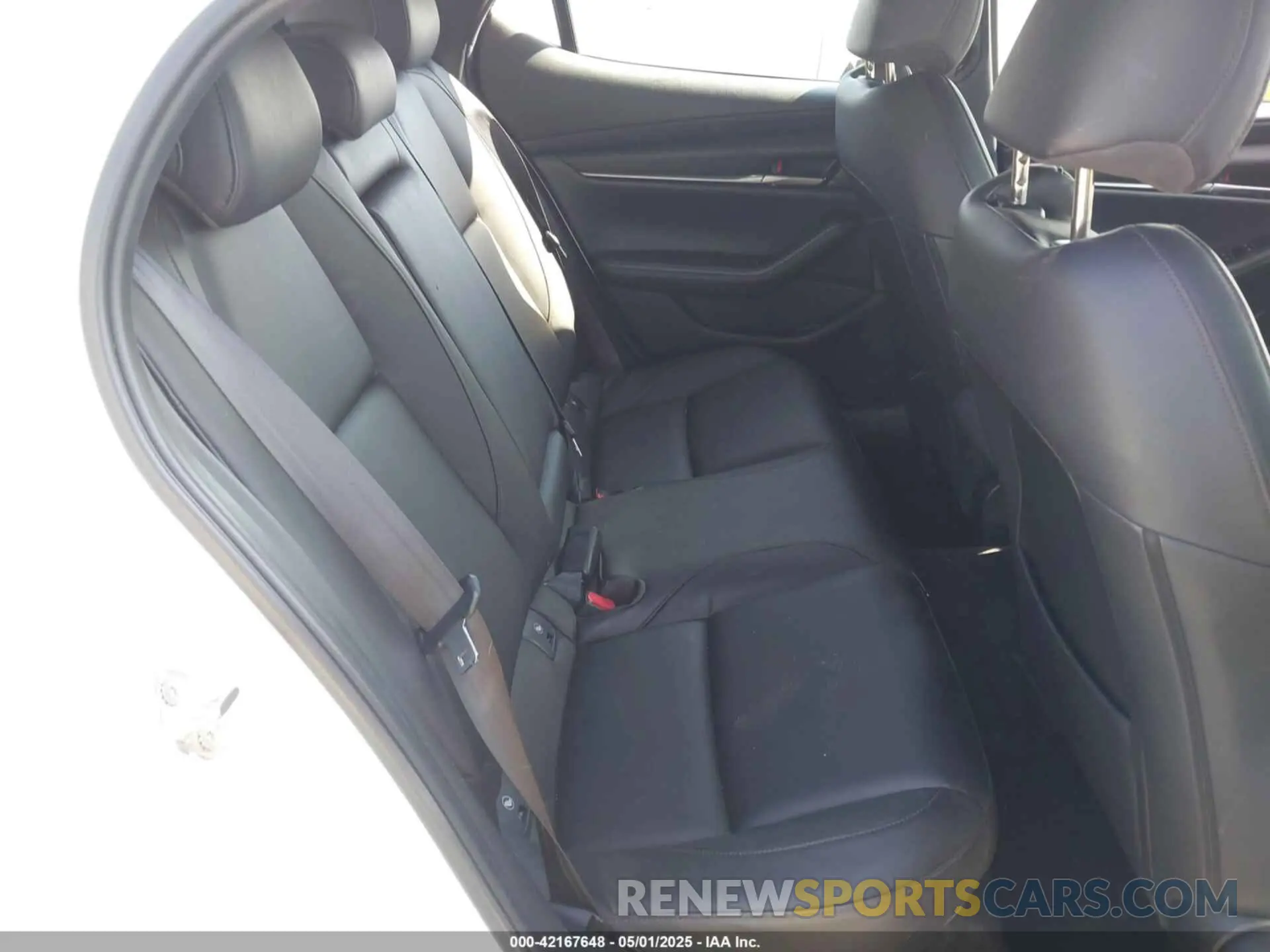 8 fotografías del automóvil dañado JM1BPBKL4M1313527 MAZDA MAZDA3 HATCHBACK 2021