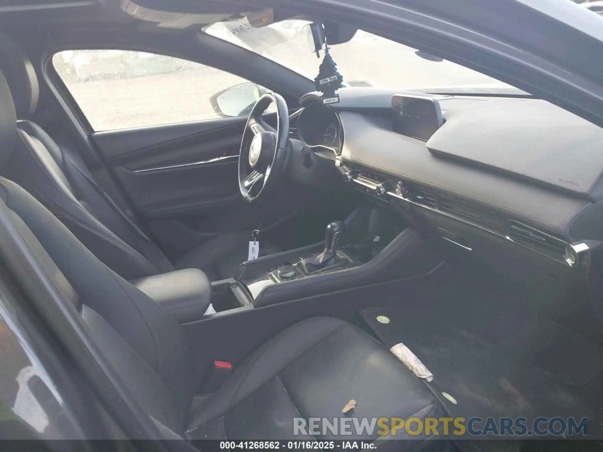 5 fotografías del automóvil dañado JM1BPBLLXM1403313 MAZDA MAZDA3 HATCHBACK 2021