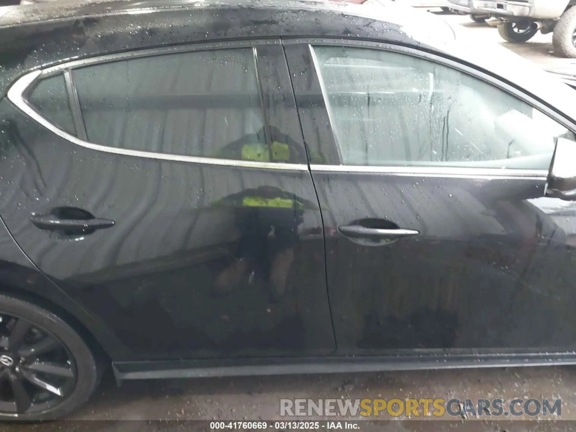 13 fotografías del automóvil dañado JM1BPBJY4N1511118 MAZDA MAZDA3 HATCHBACK 2022