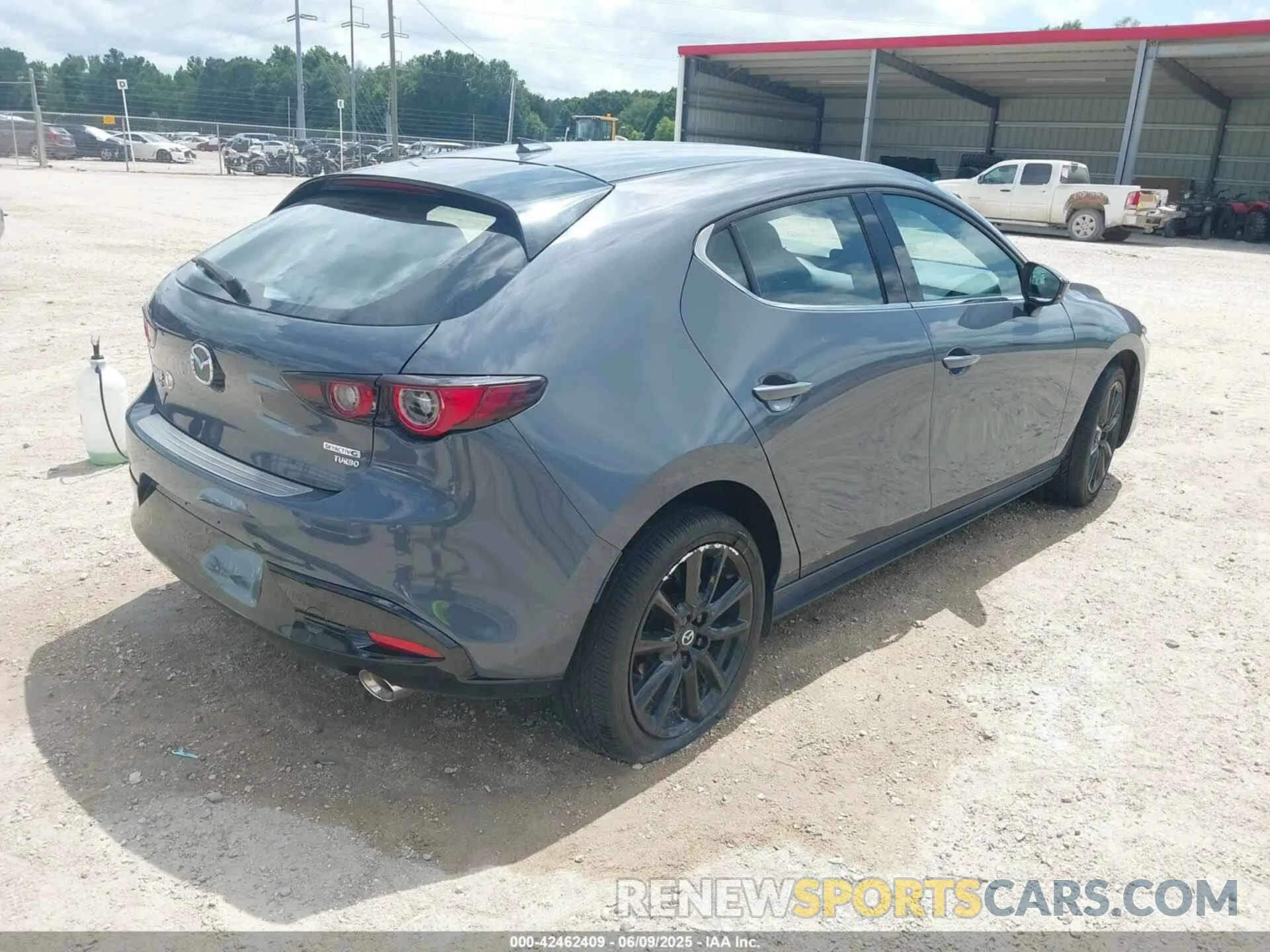 4 fotografías del automóvil dañado JM1BPBJY9P1621858 MAZDA MAZDA3 HATCHBACK 2023