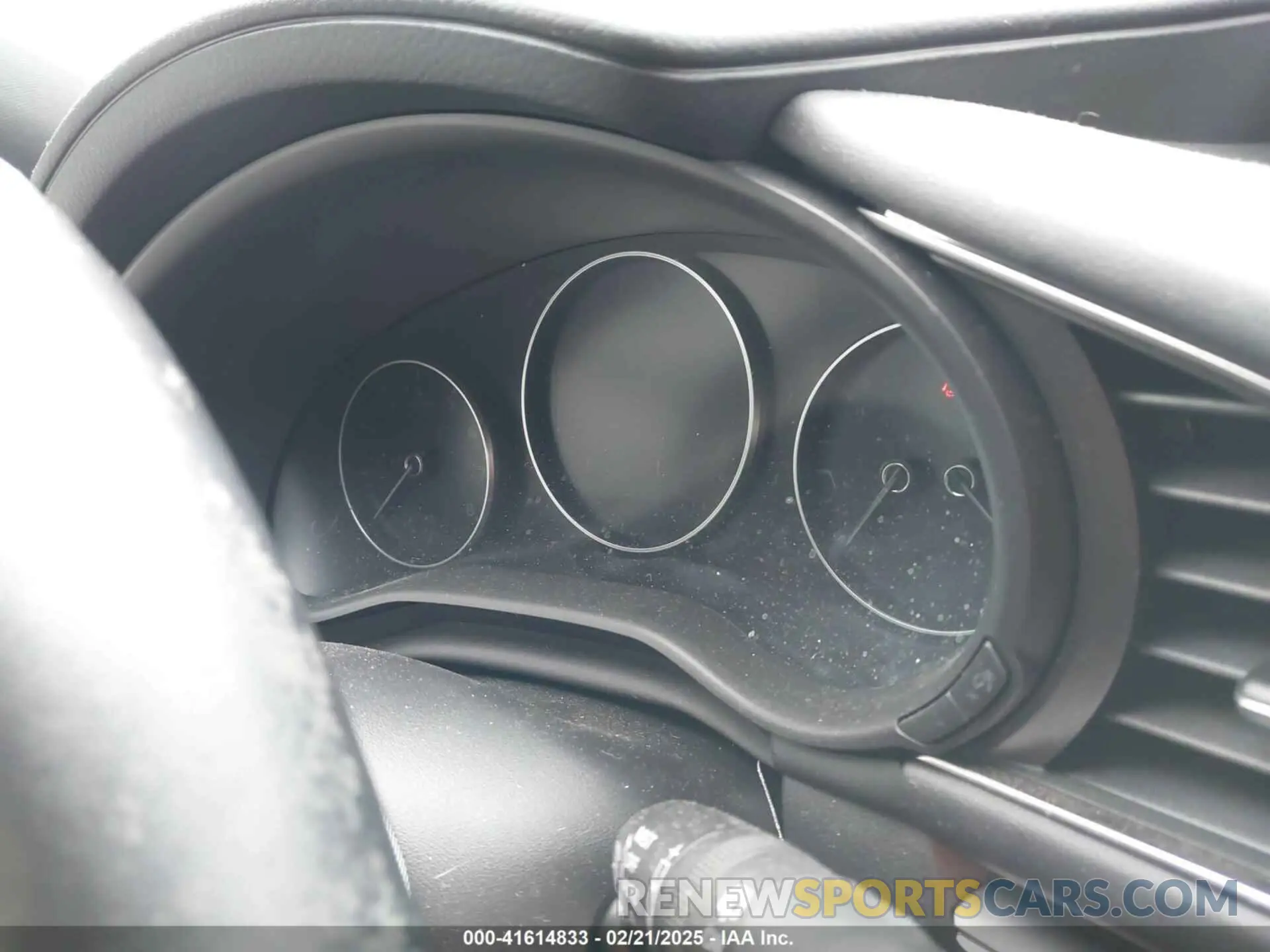 7 fotografías del automóvil dañado JM1BPBLM3P1607058 MAZDA MAZDA3 HATCHBACK 2023
