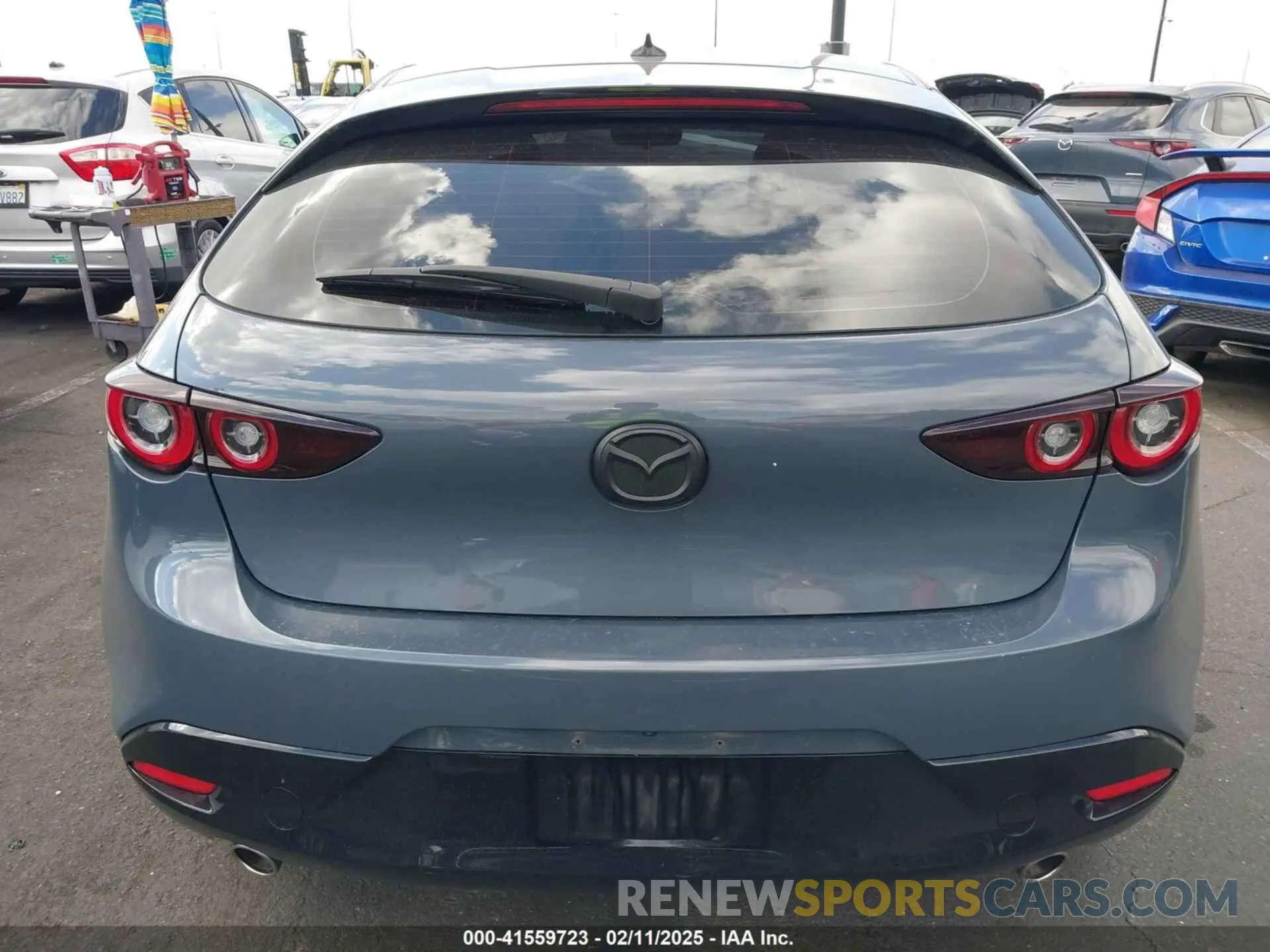 16 fotografías del automóvil dañado JM1BPBMM3P1610167 MAZDA MAZDA3 HATCHBACK 2023