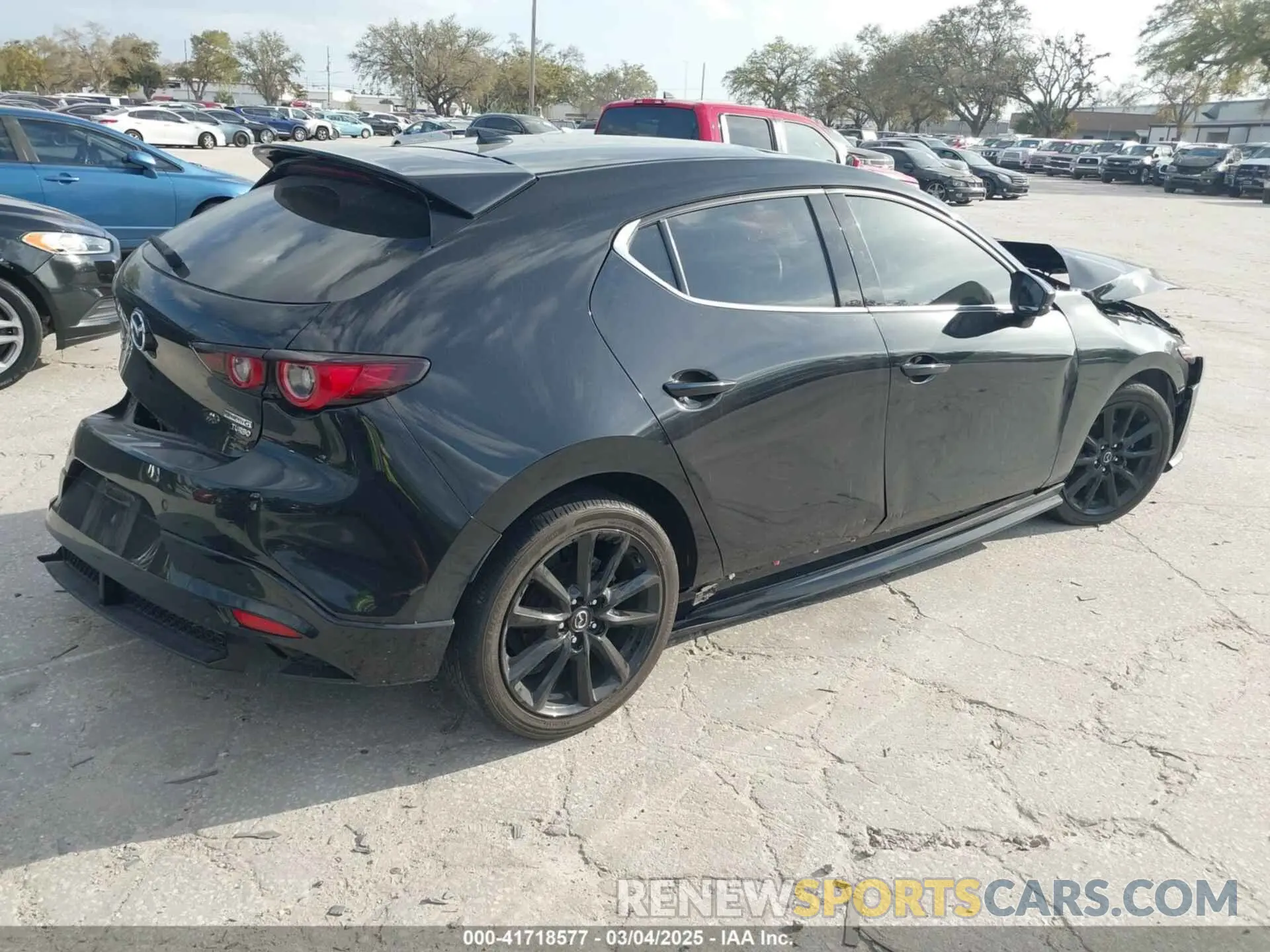 4 fotografías del automóvil dañado JM1BPBNY0P1615814 MAZDA MAZDA3 HATCHBACK 2023