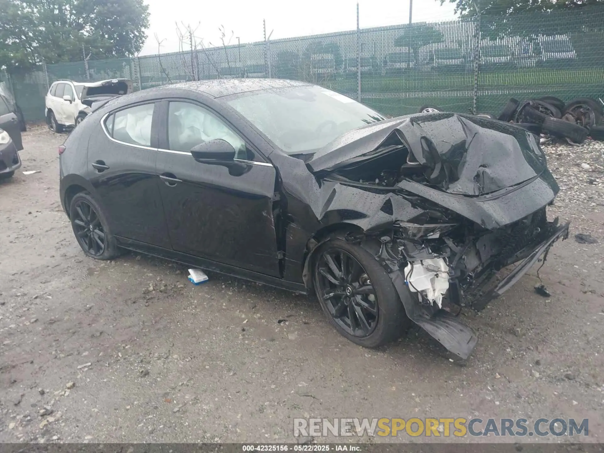 1 fotografías del automóvil dañado JM1BPBNY2P1605592 MAZDA MAZDA3 HATCHBACK 2023