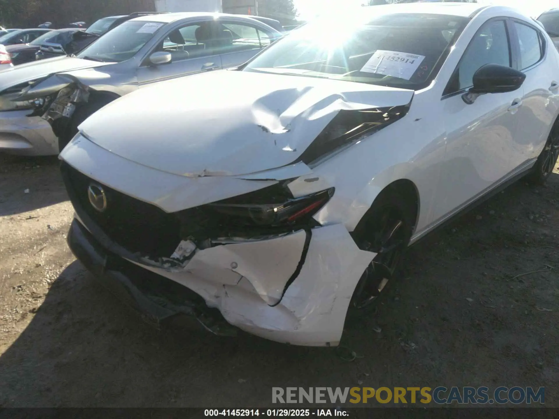 6 fotografías del automóvil dañado JM1BPBNY8P1612675 MAZDA MAZDA3 HATCHBACK 2023