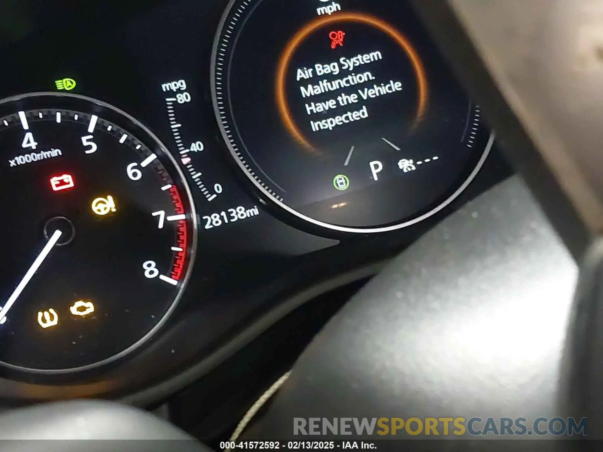15 fotografías del automóvil dañado JM1BPBLM2R1709518 MAZDA MAZDA3 HATCHBACK 2024