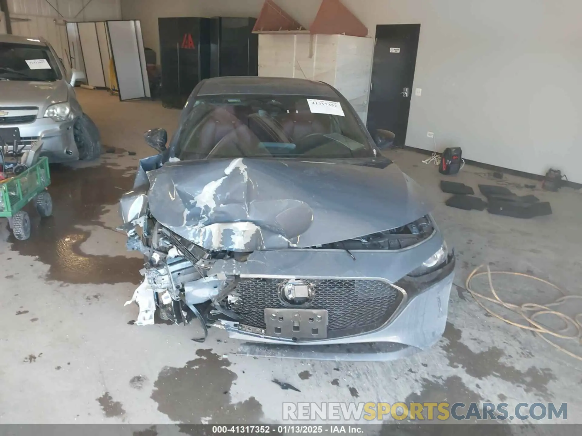 6 fotografías del automóvil dañado JM1BPBLM3R1717854 MAZDA MAZDA3 HATCHBACK 2024