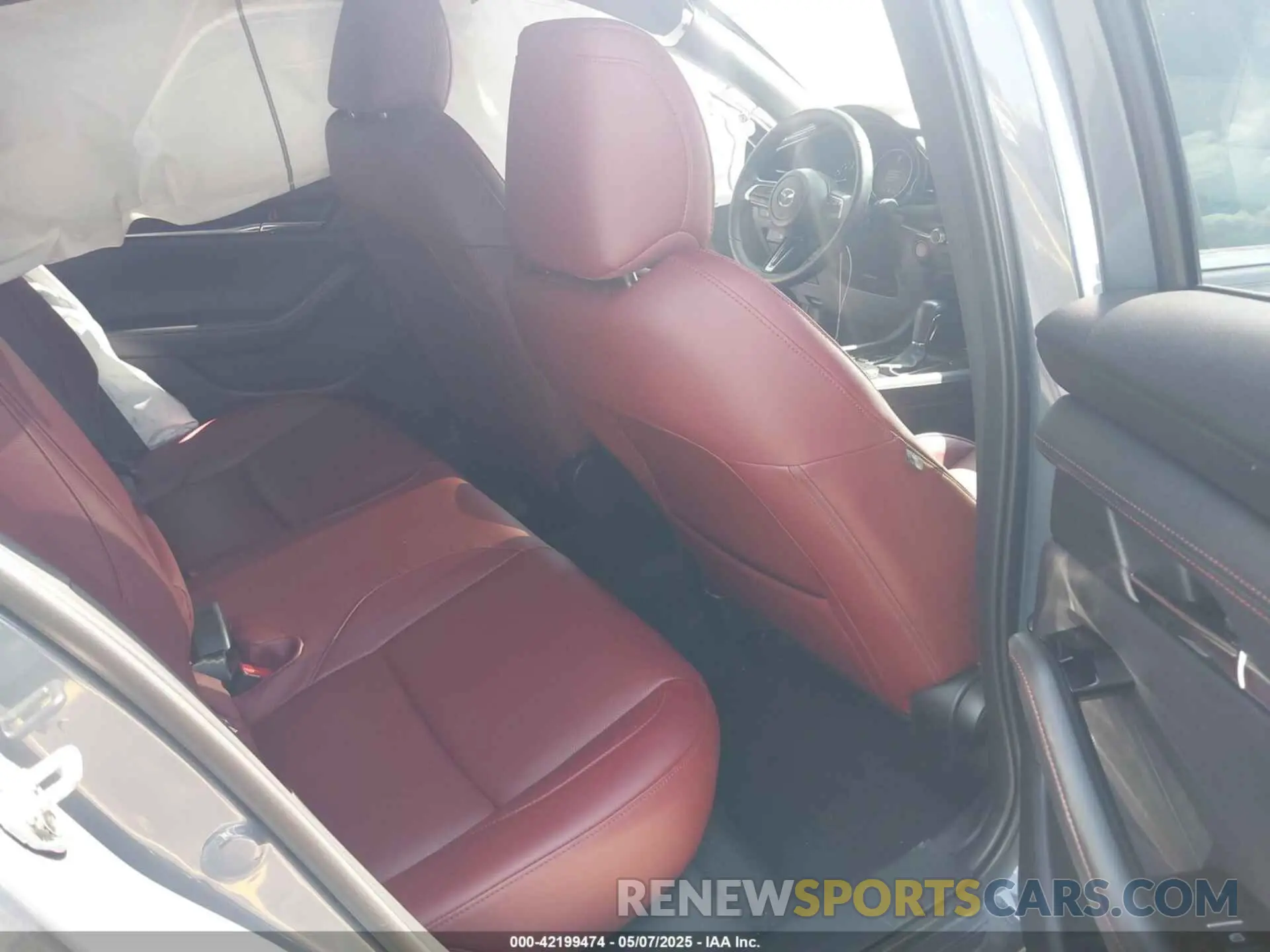 8 fotografías del automóvil dañado JM1BPBLM8R1654296 MAZDA MAZDA3 HATCHBACK 2024