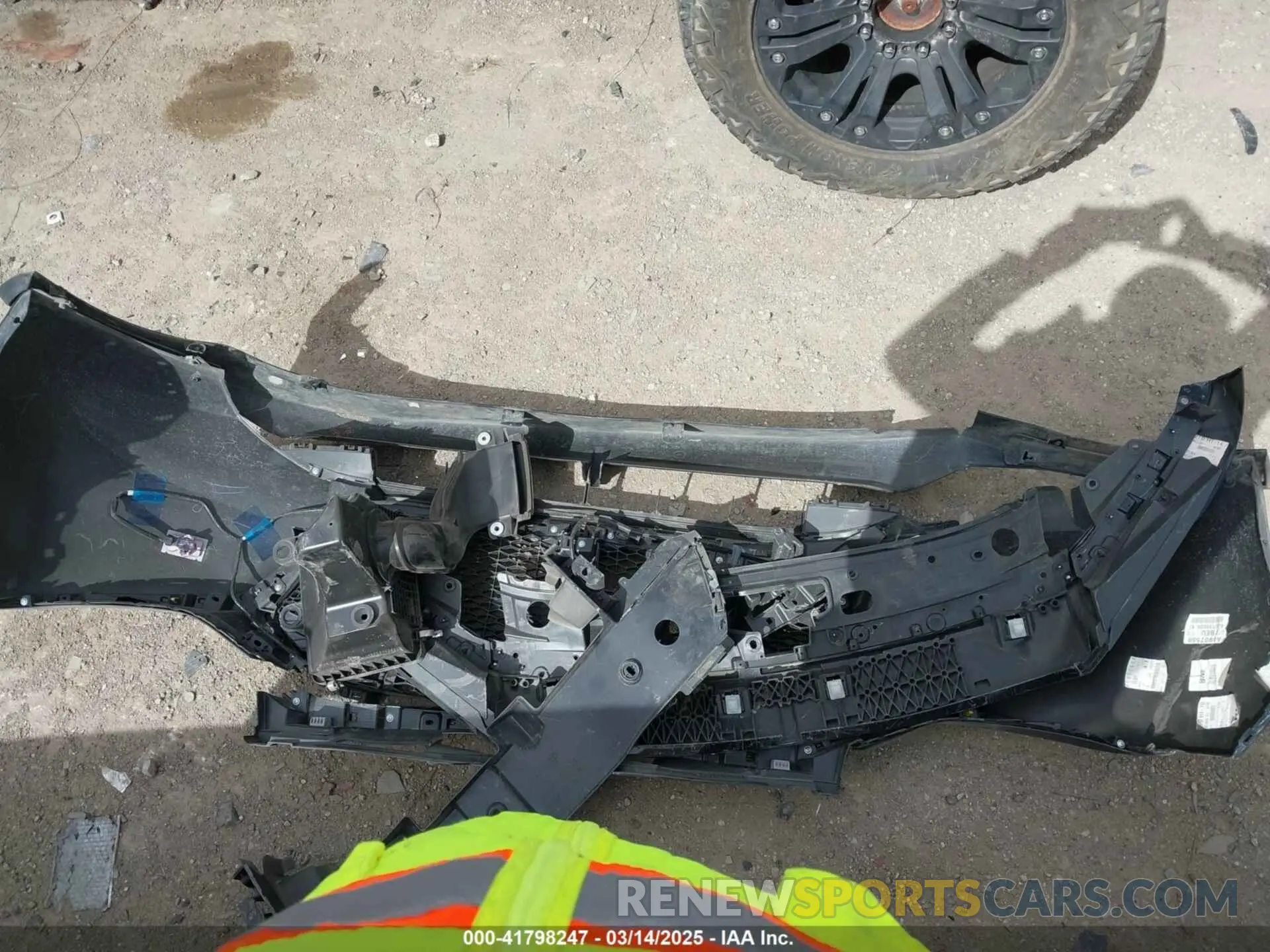 11 fotografías del automóvil dañado JM1BPBNY6R1702023 MAZDA MAZDA3 HATCHBACK 2024