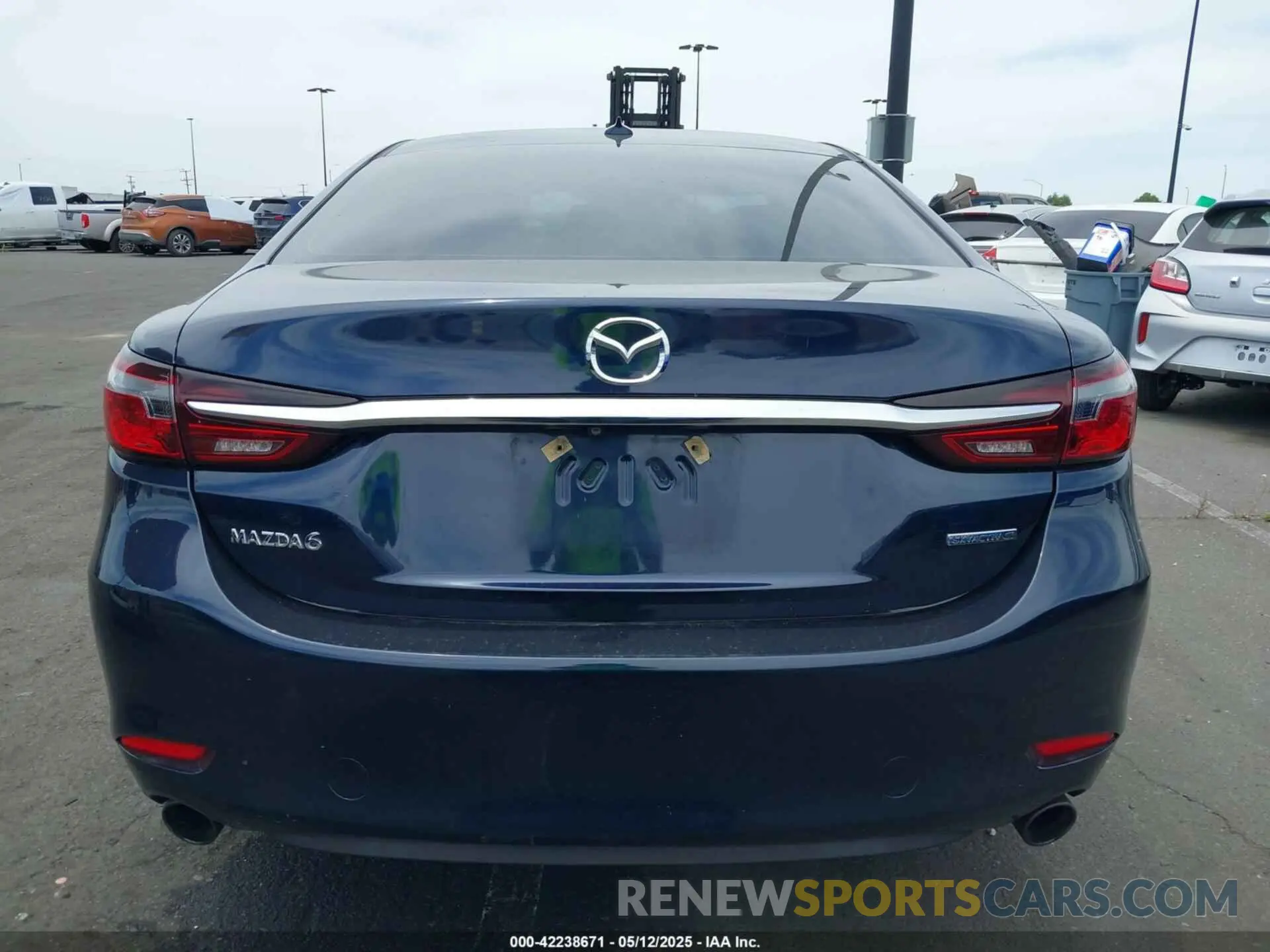 16 fotografías del automóvil dañado JM1GL1TY7K1501686 MAZDA MAZDA6 2019