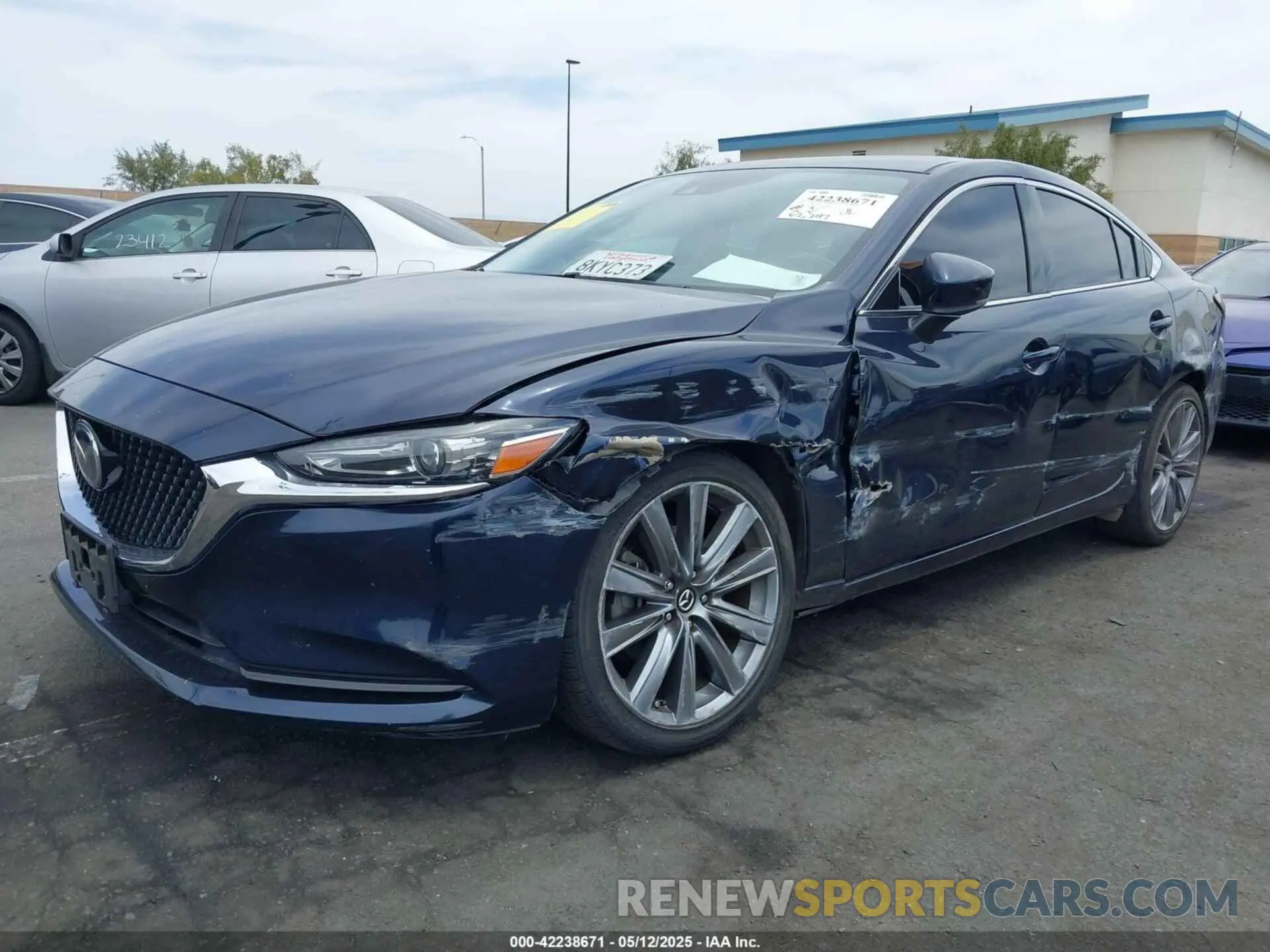 2 fotografías del automóvil dañado JM1GL1TY7K1501686 MAZDA MAZDA6 2019
