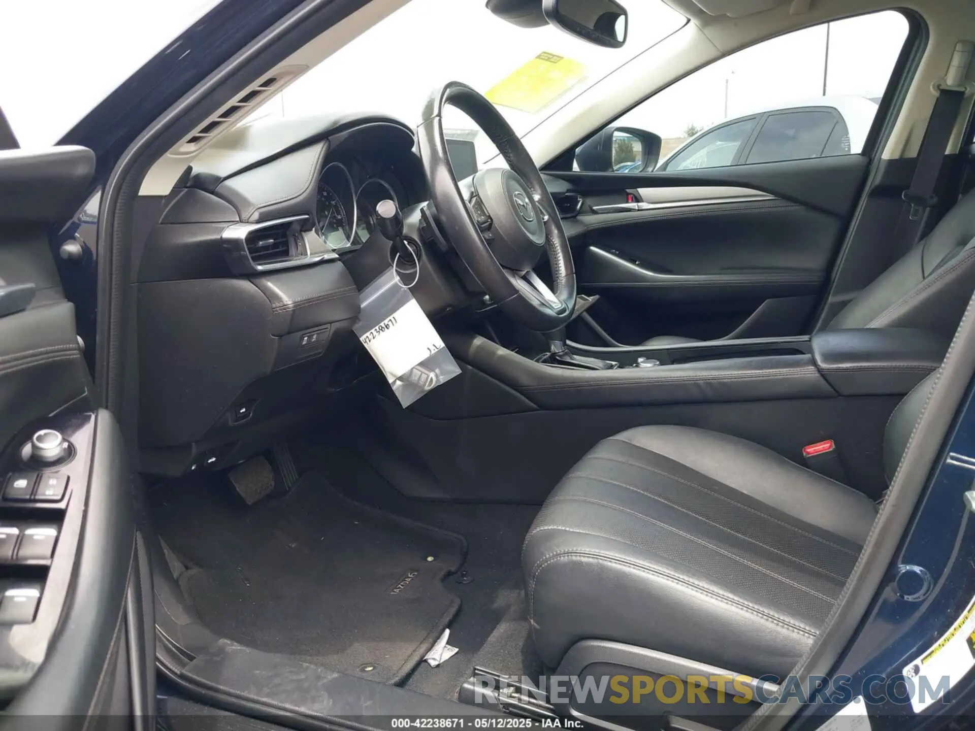 5 fotografías del automóvil dañado JM1GL1TY7K1501686 MAZDA MAZDA6 2019