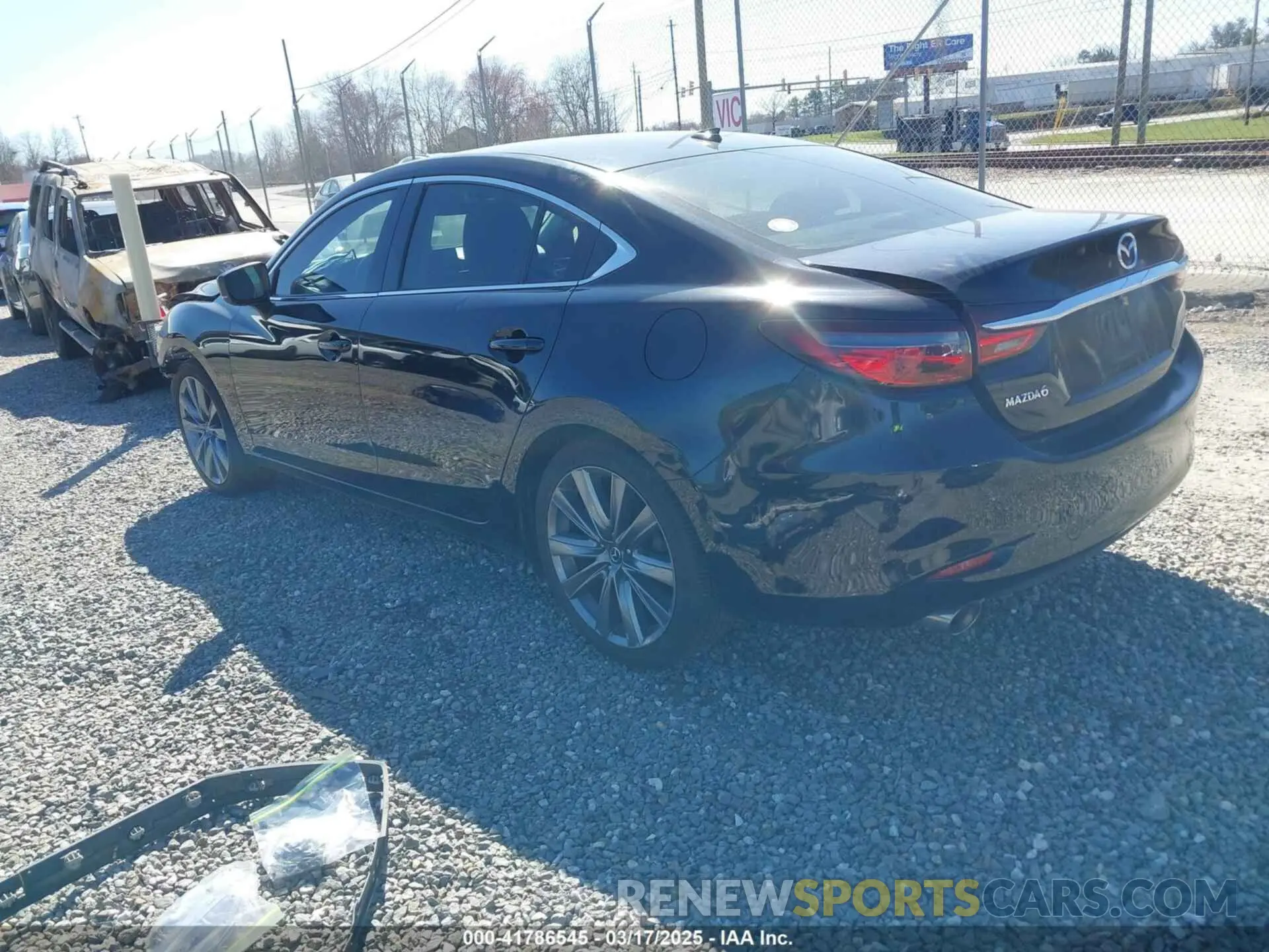 3 fotografías del automóvil dañado JM1GL1TY7K1501946 MAZDA MAZDA6 2019