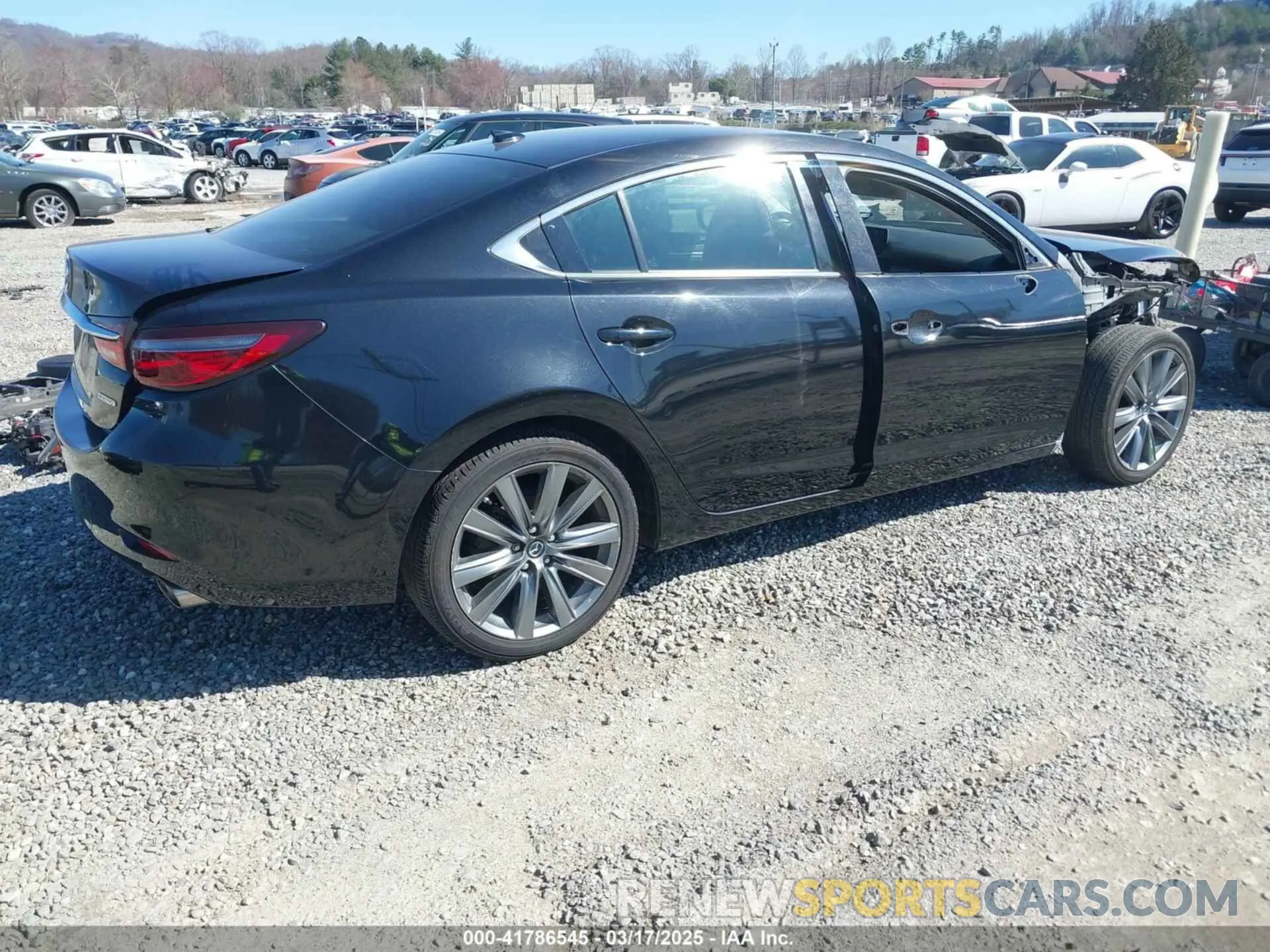 4 fotografías del automóvil dañado JM1GL1TY7K1501946 MAZDA MAZDA6 2019