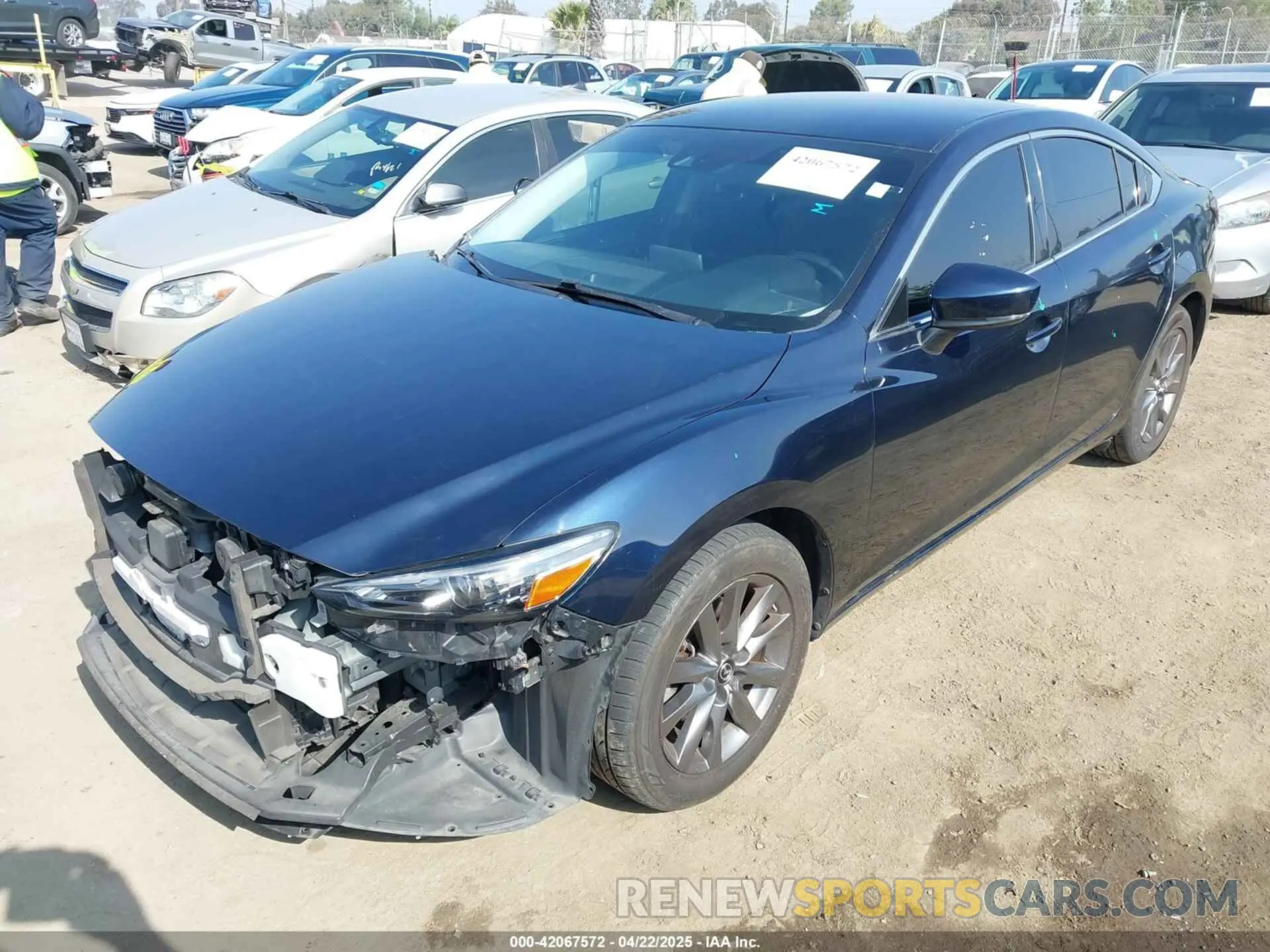 2 fotografías del automóvil dañado JM1GL1UM3K1506203 MAZDA MAZDA6 2019