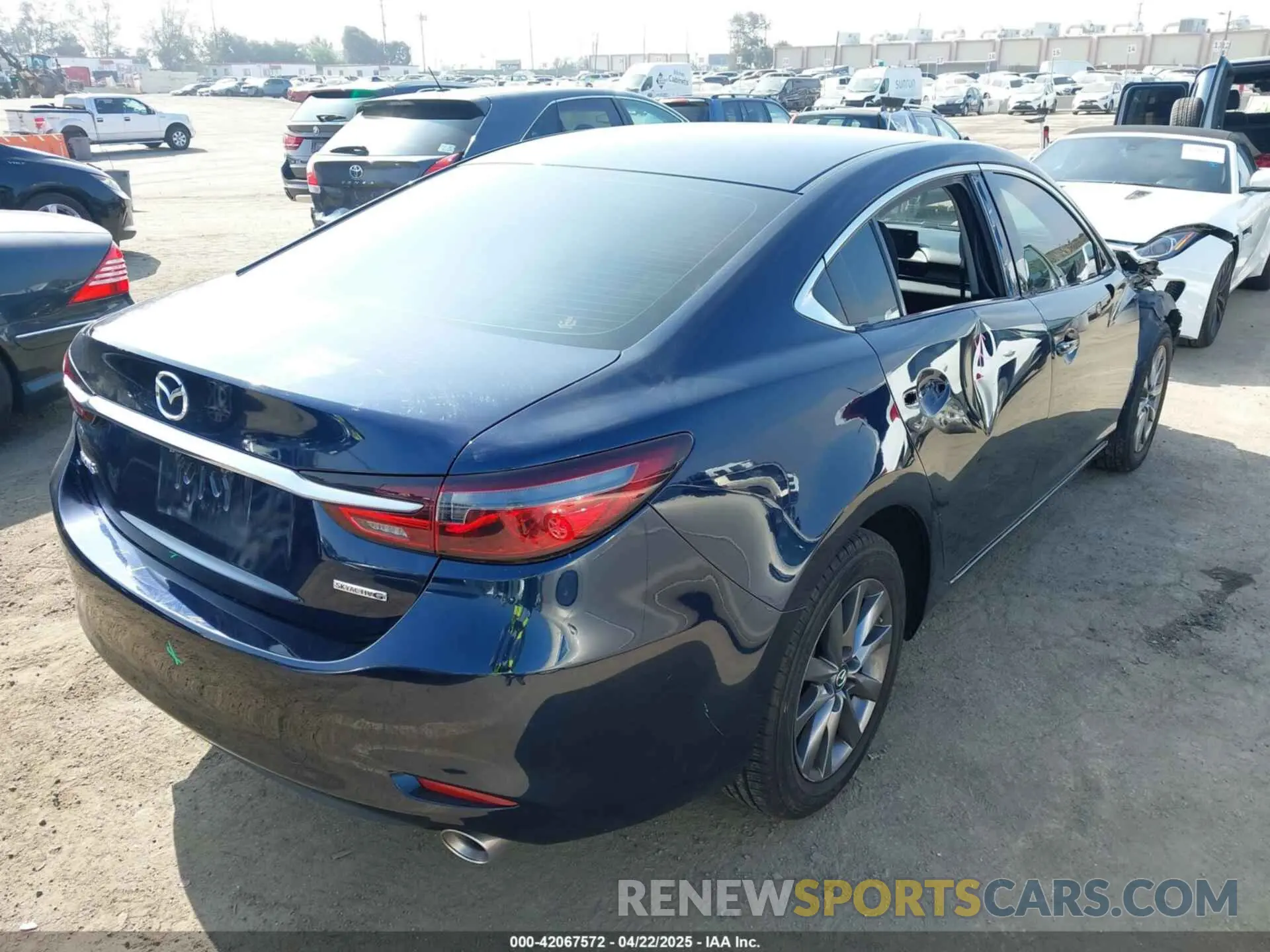 4 fotografías del automóvil dañado JM1GL1UM3K1506203 MAZDA MAZDA6 2019