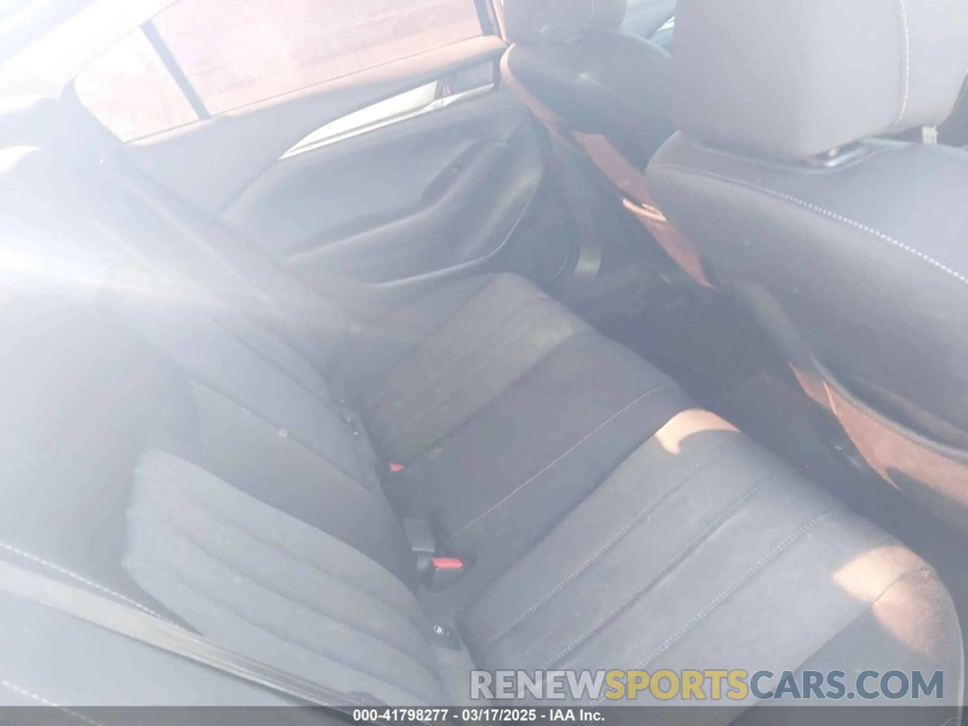 8 fotografías del automóvil dañado JM1GL1UM3K1508470 MAZDA MAZDA6 2019