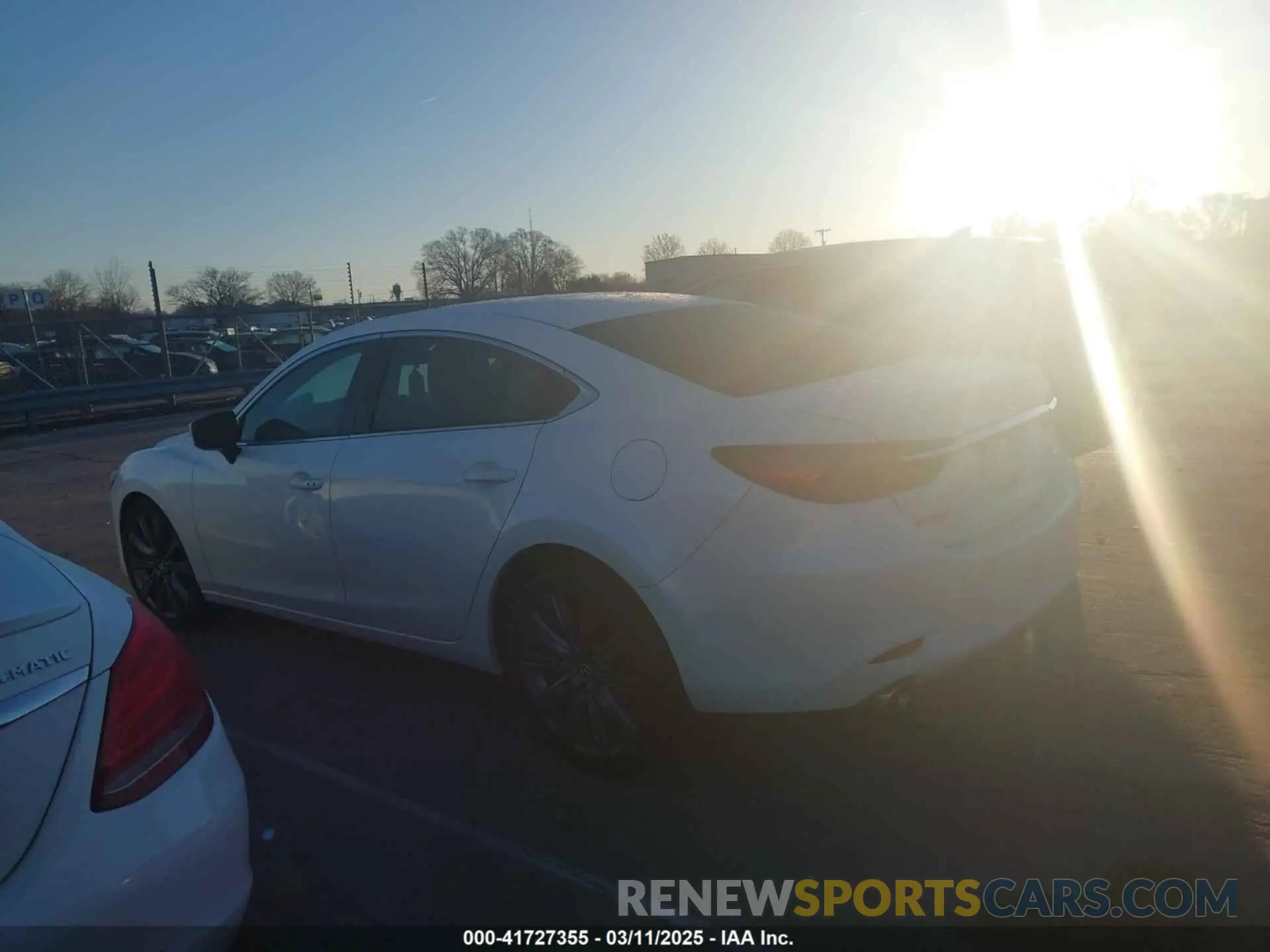14 fotografías del automóvil dañado JM1GL1VM0K1506125 MAZDA MAZDA6 2019