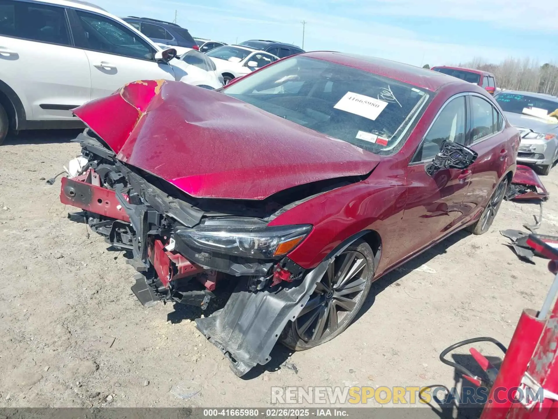 2 fotografías del automóvil dañado JM1GL1VM5K1501051 MAZDA MAZDA6 2019