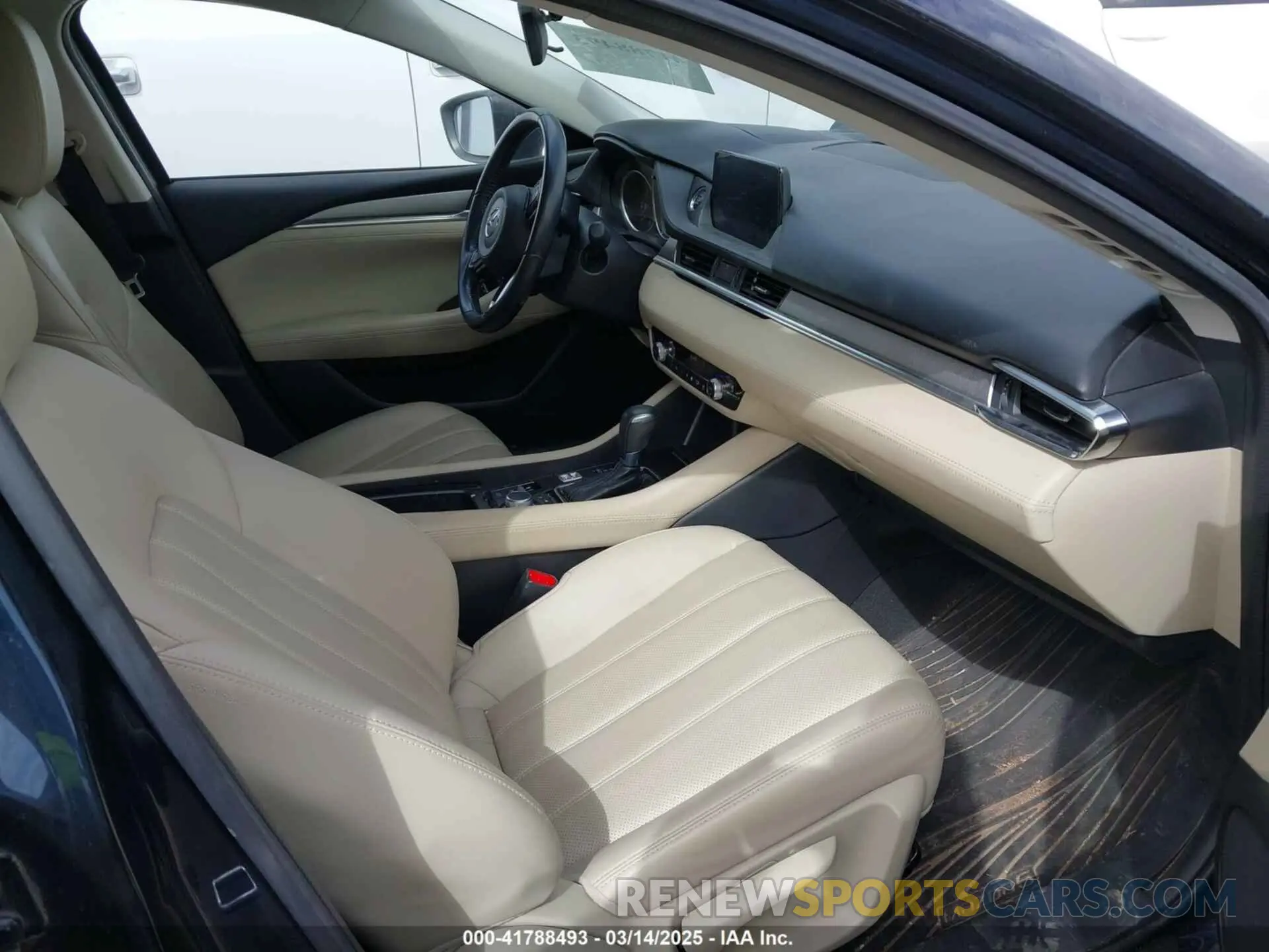 5 fotografías del automóvil dañado JM1GL1VM5K1503947 MAZDA MAZDA6 2019