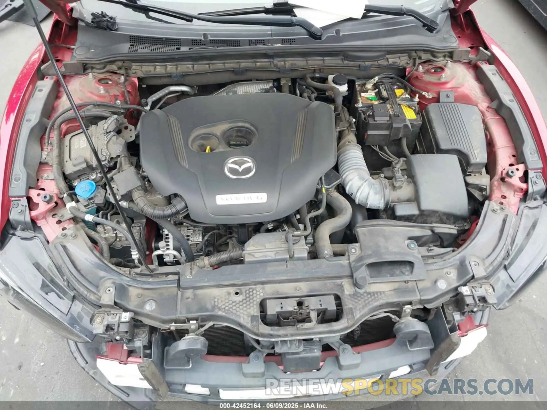 10 fotografías del automóvil dañado JM1GL1TY8L1511600 MAZDA MAZDA6 2020