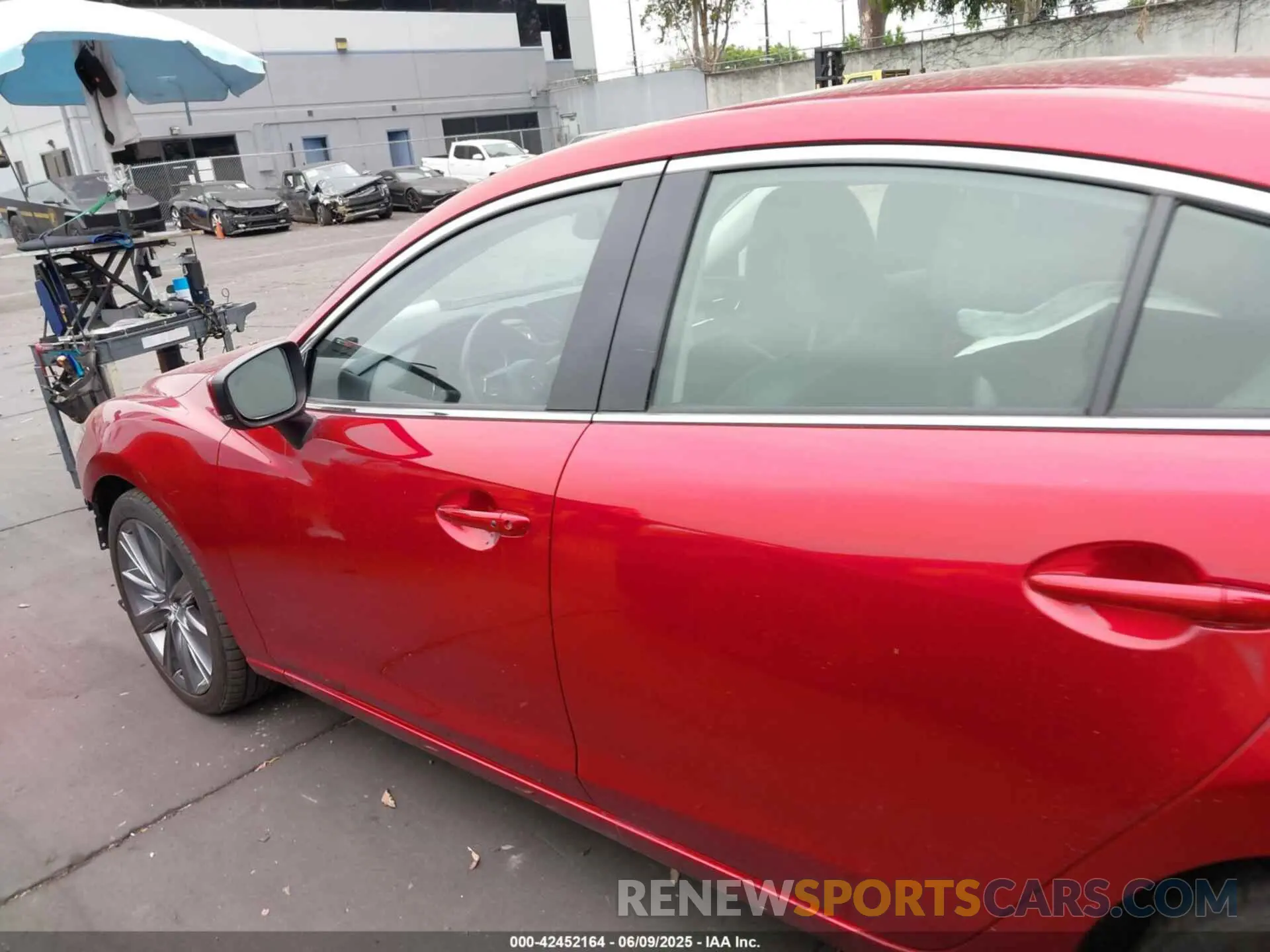 15 fotografías del automóvil dañado JM1GL1TY8L1511600 MAZDA MAZDA6 2020