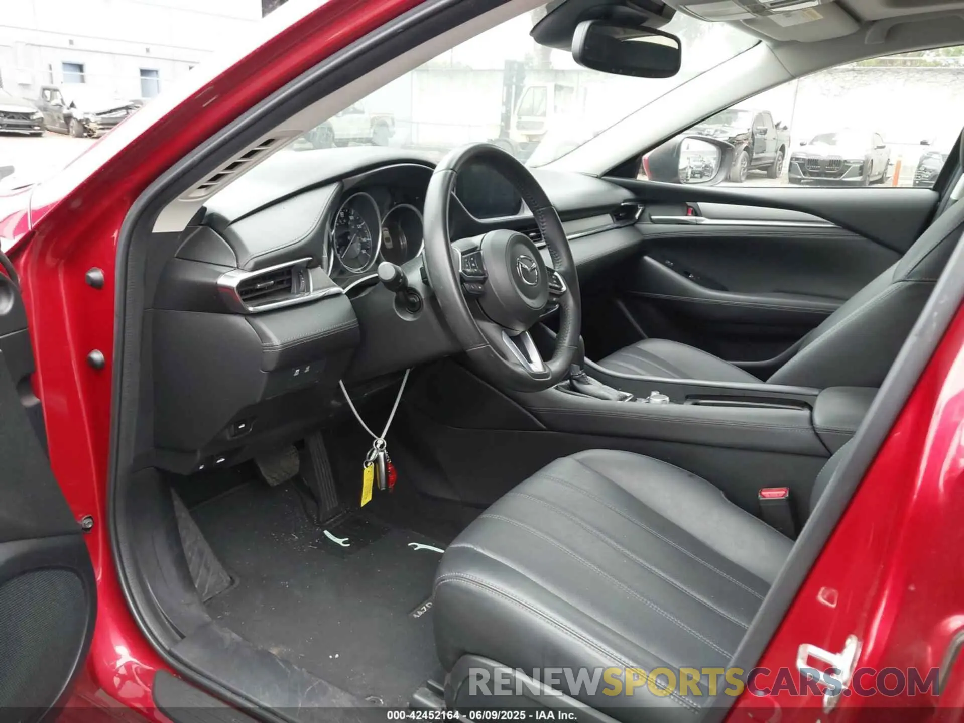 19 fotografías del automóvil dañado JM1GL1TY8L1511600 MAZDA MAZDA6 2020