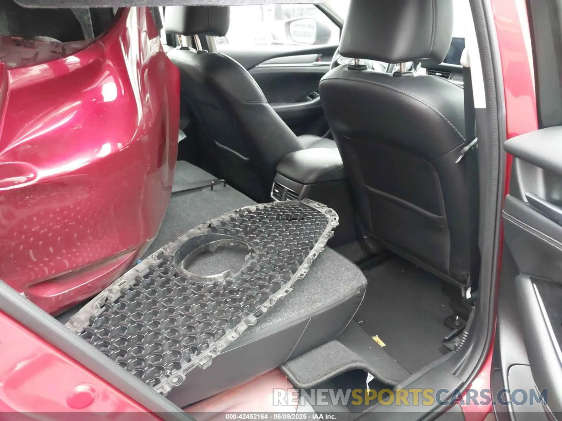 8 fotografías del automóvil dañado JM1GL1TY8L1511600 MAZDA MAZDA6 2020