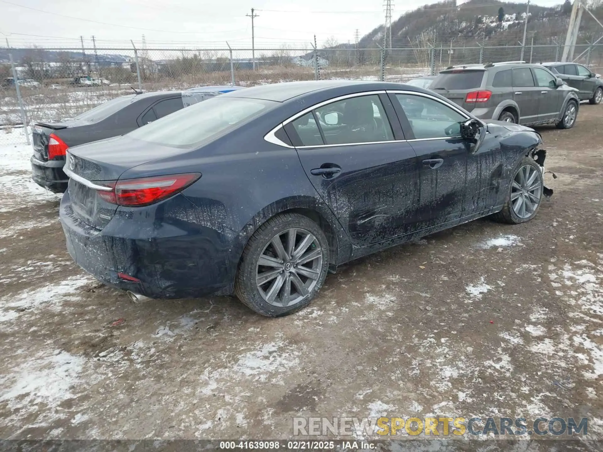 4 fotografías del automóvil dañado JM1GL1VM0L1514436 MAZDA MAZDA6 2020