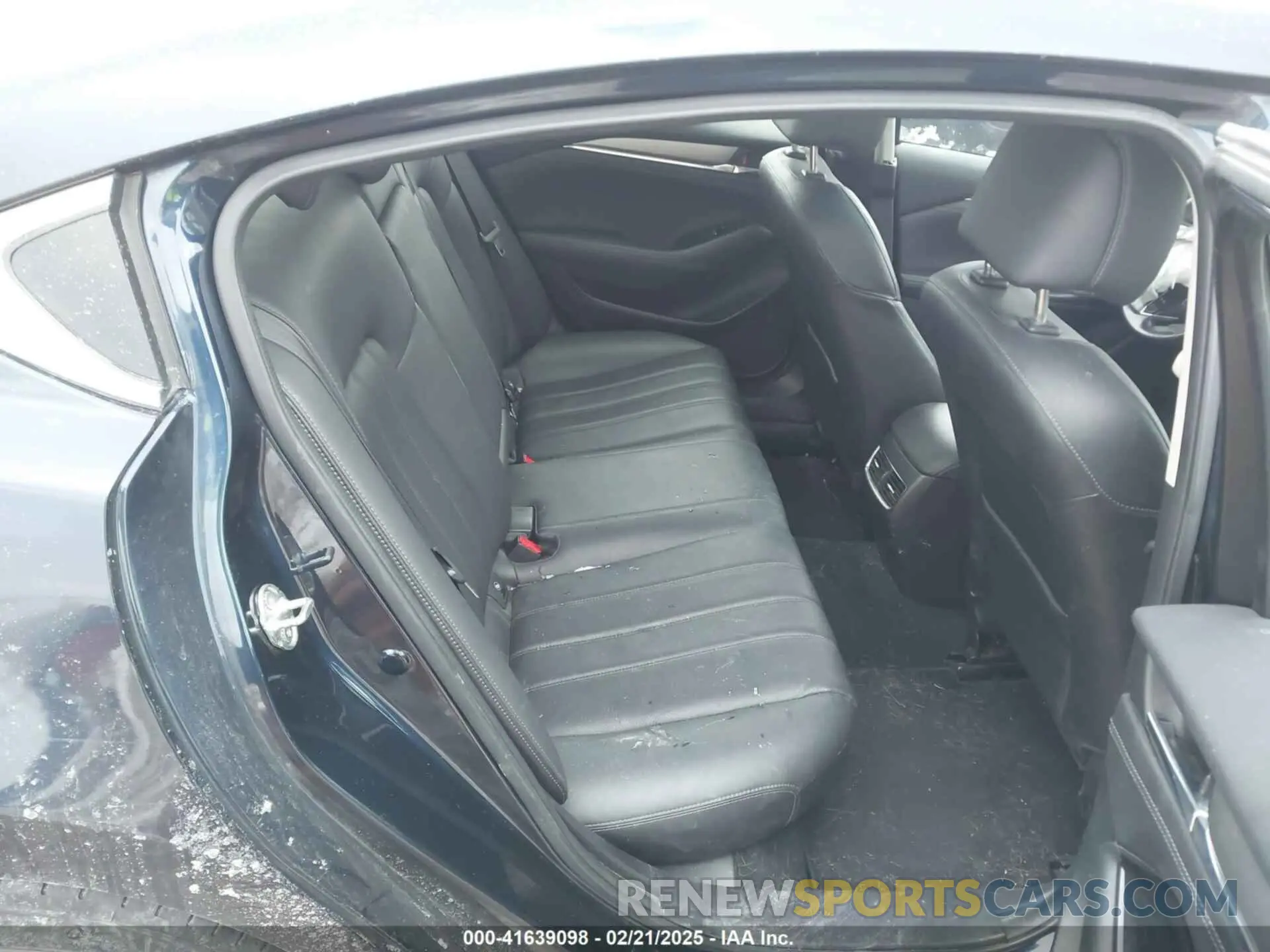 8 fotografías del automóvil dañado JM1GL1VM0L1514436 MAZDA MAZDA6 2020