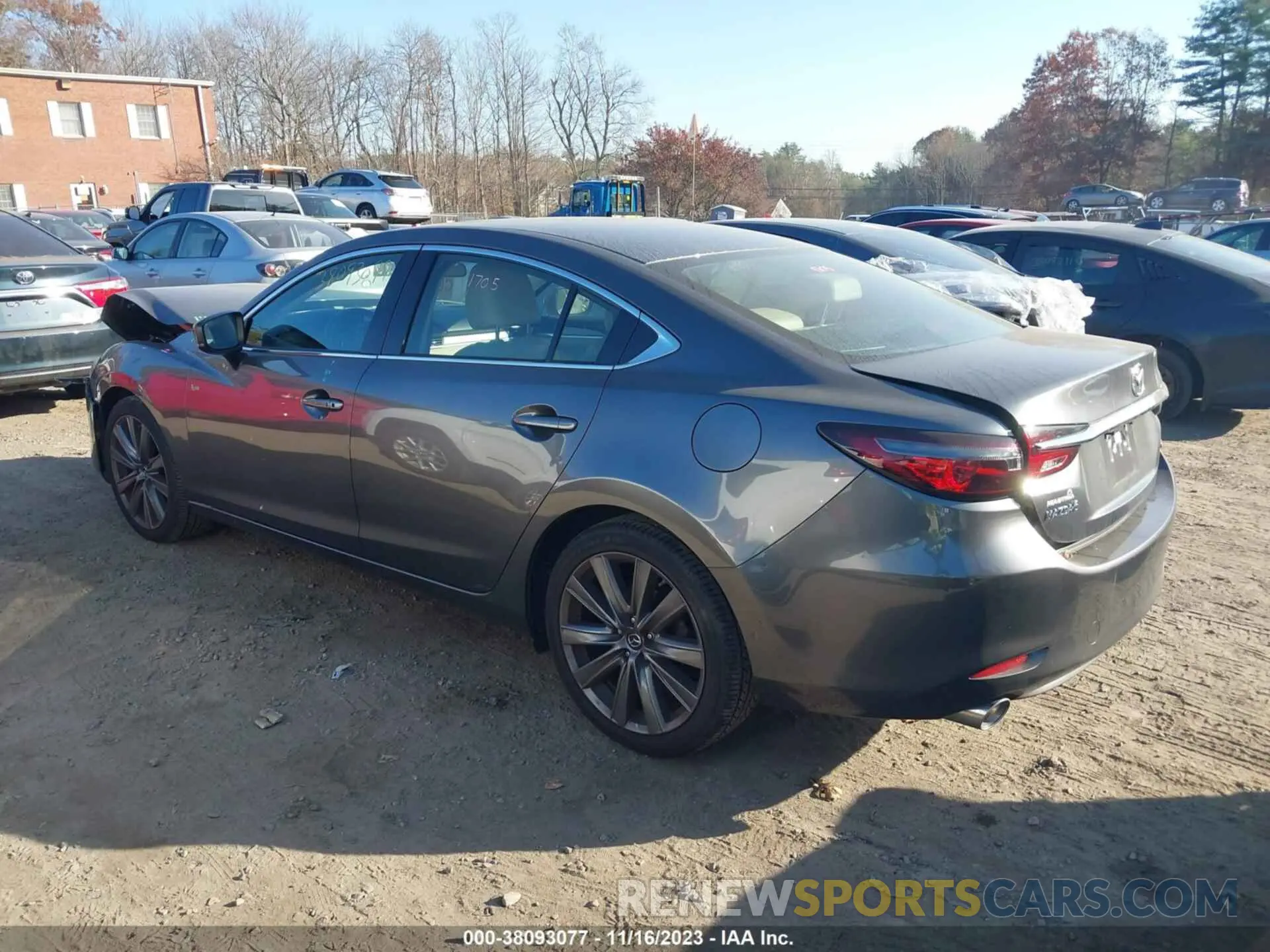 3 fotografías del automóvil dañado JM1GL1VM5L1525416 MAZDA MAZDA6 2020