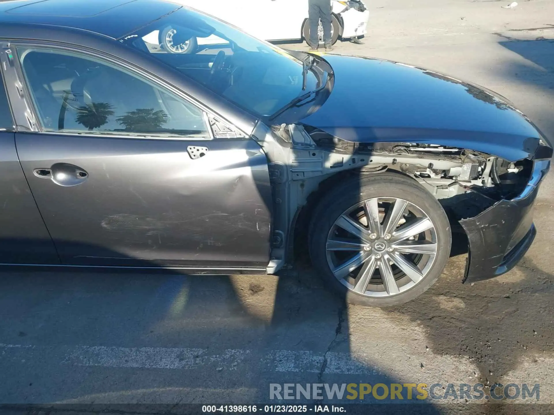 6 fotografías del automóvil dañado JM1GL1VM6L1524906 MAZDA MAZDA6 2020