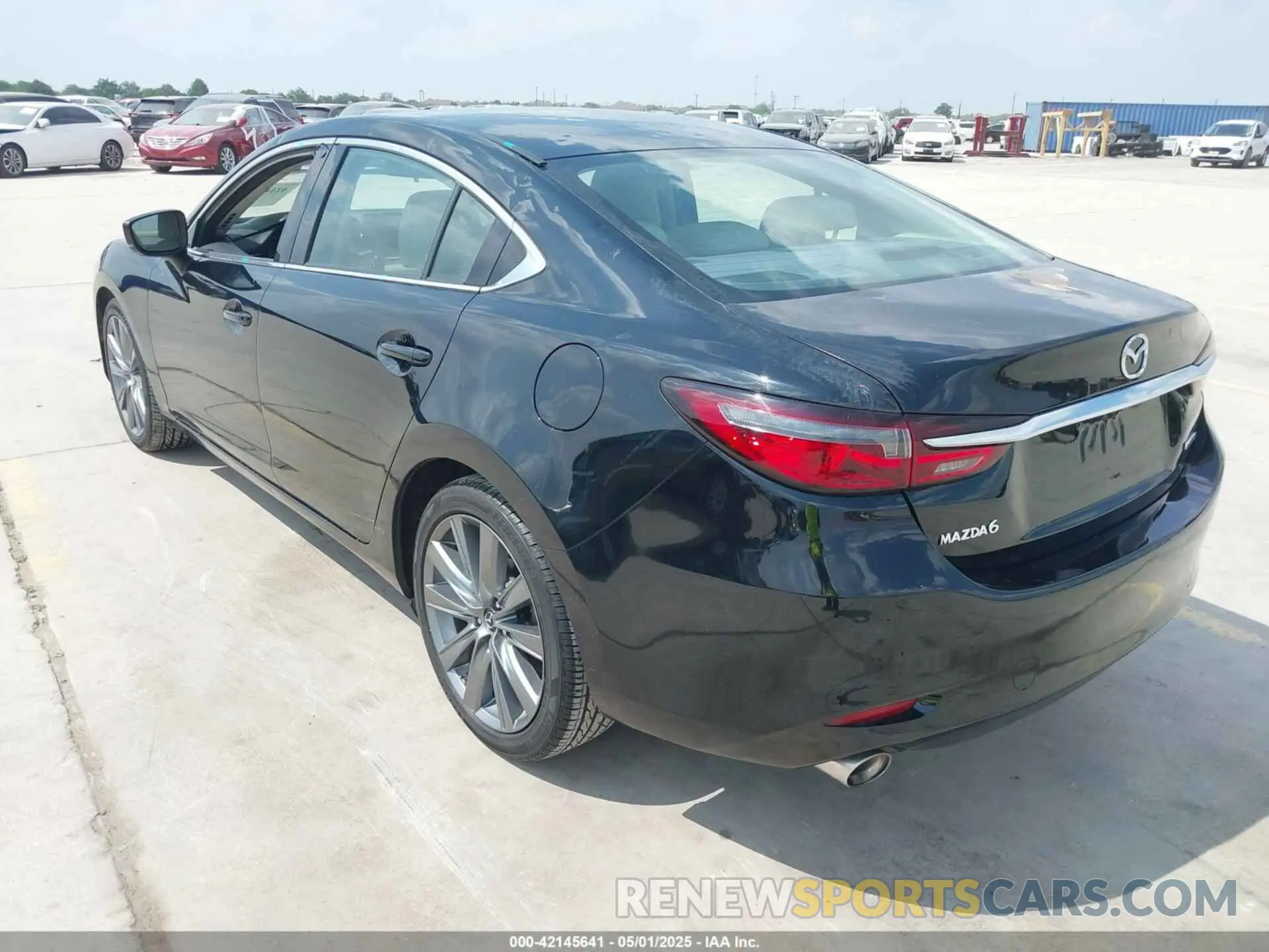 3 fotografías del automóvil dañado JM1GL1VM8L1518265 MAZDA MAZDA6 2020