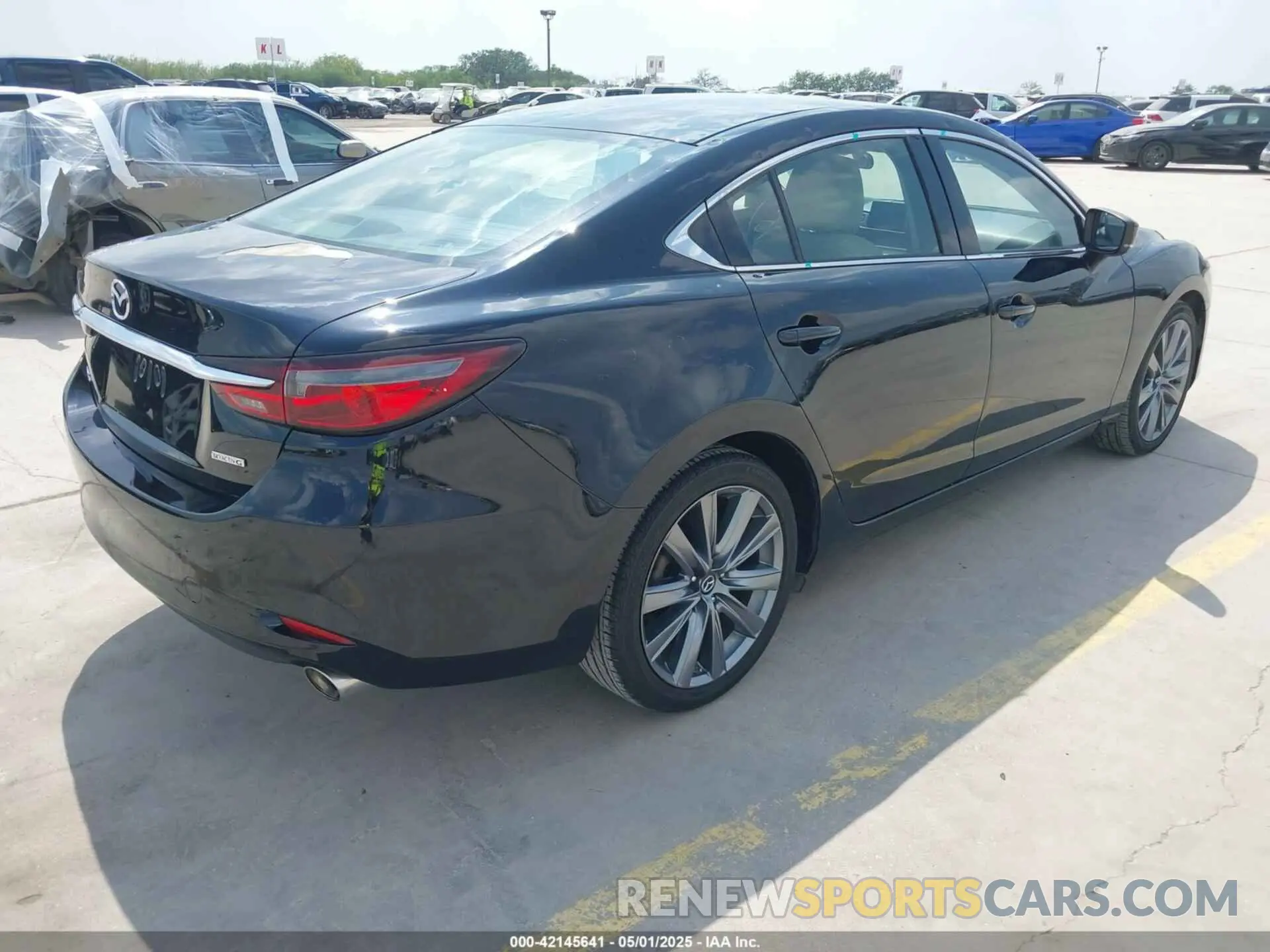 4 fotografías del automóvil dañado JM1GL1VM8L1518265 MAZDA MAZDA6 2020