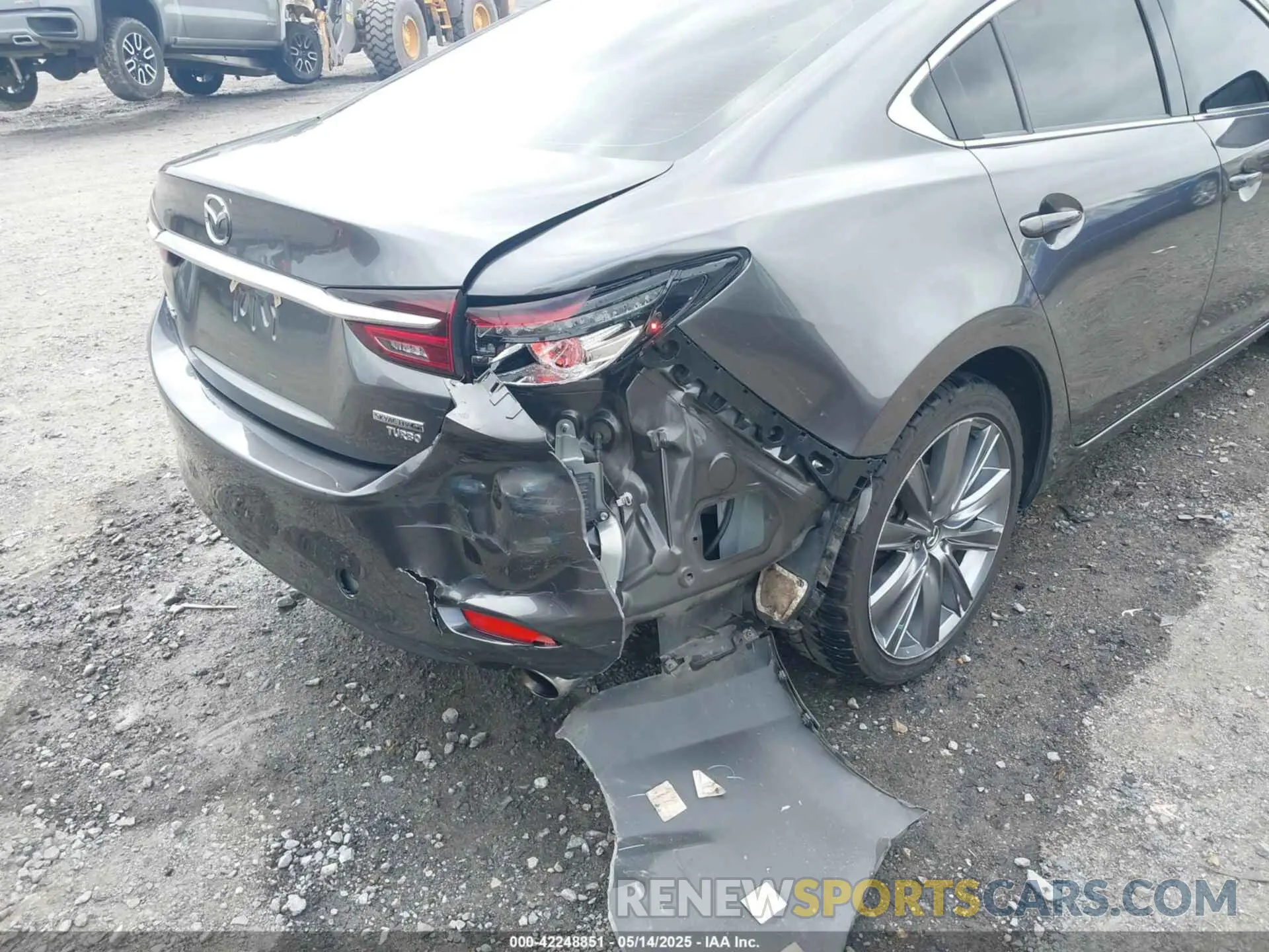 6 fotografías del automóvil dañado JM1GL1TY6M1600258 MAZDA MAZDA6 2021