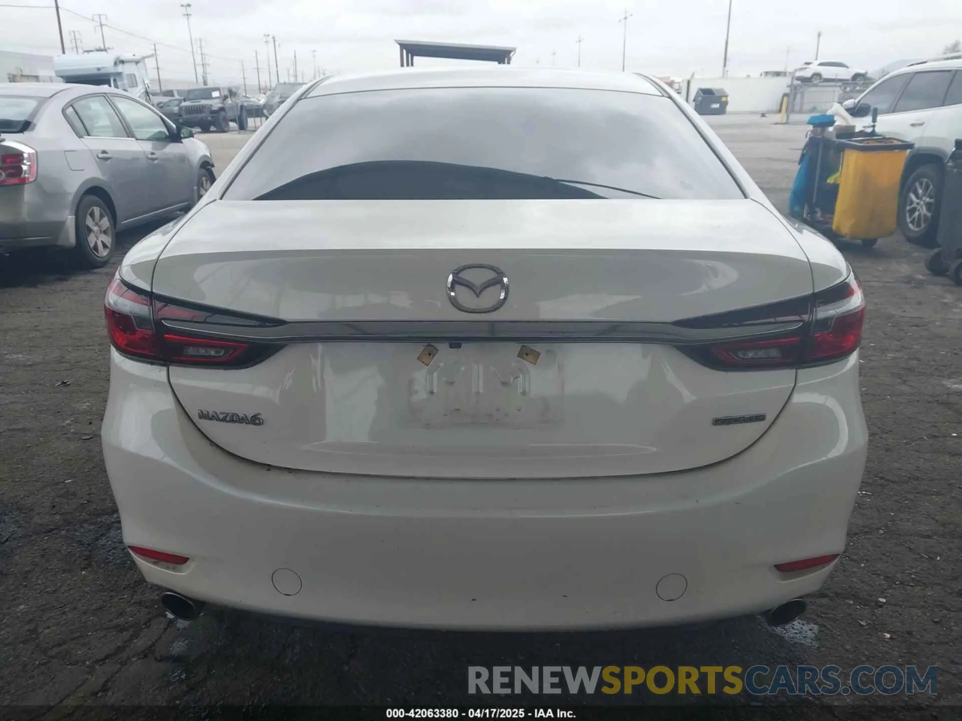 16 fotografías del automóvil dañado JM1GL1UM3M1610287 MAZDA MAZDA6 2021