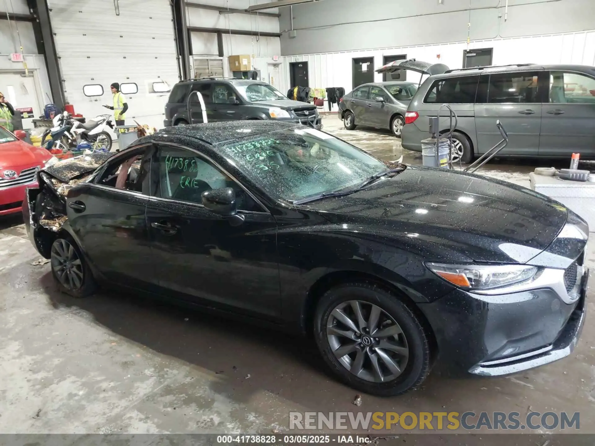 14 fotografías del automóvil dañado JM1GL1UM9M1613243 MAZDA MAZDA6 2021