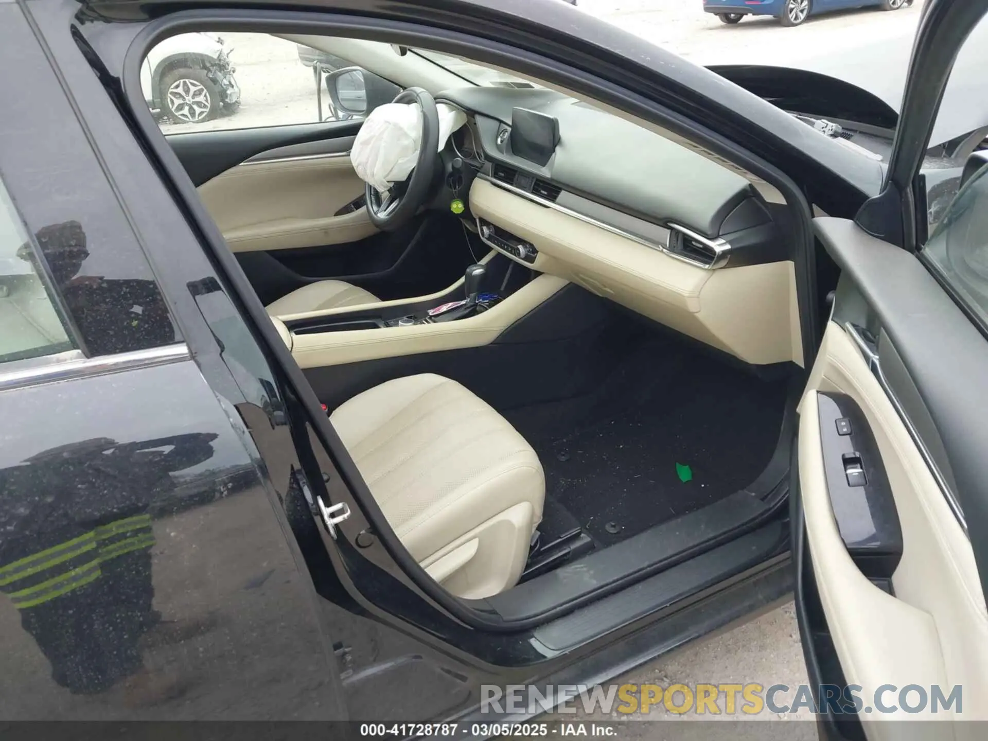 5 fotografías del automóvil dañado JM1GL1VM1M1604566 MAZDA MAZDA6 2021