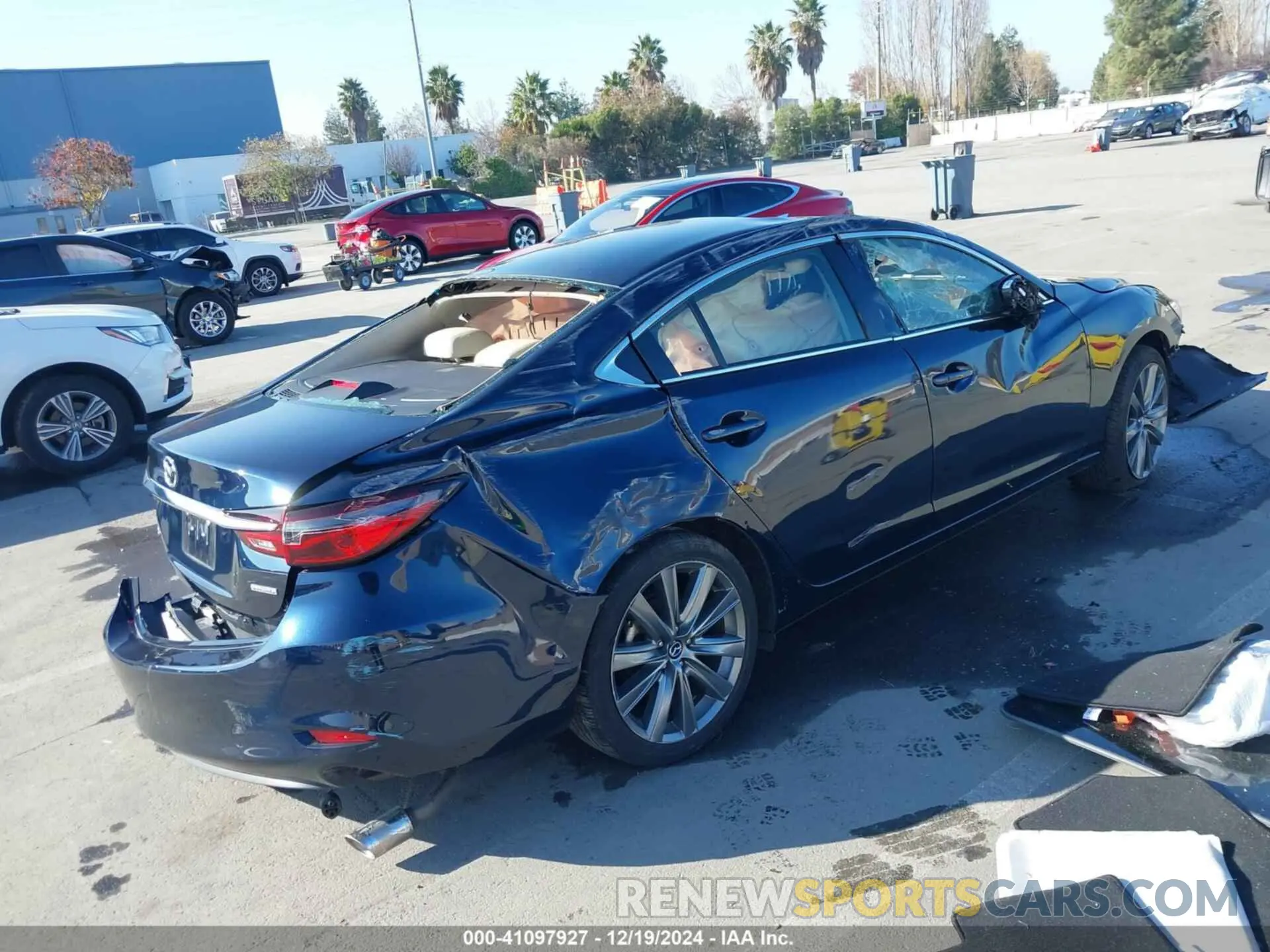 4 fotografías del automóvil dañado JM1GL1VM3M1603970 MAZDA MAZDA6 2021