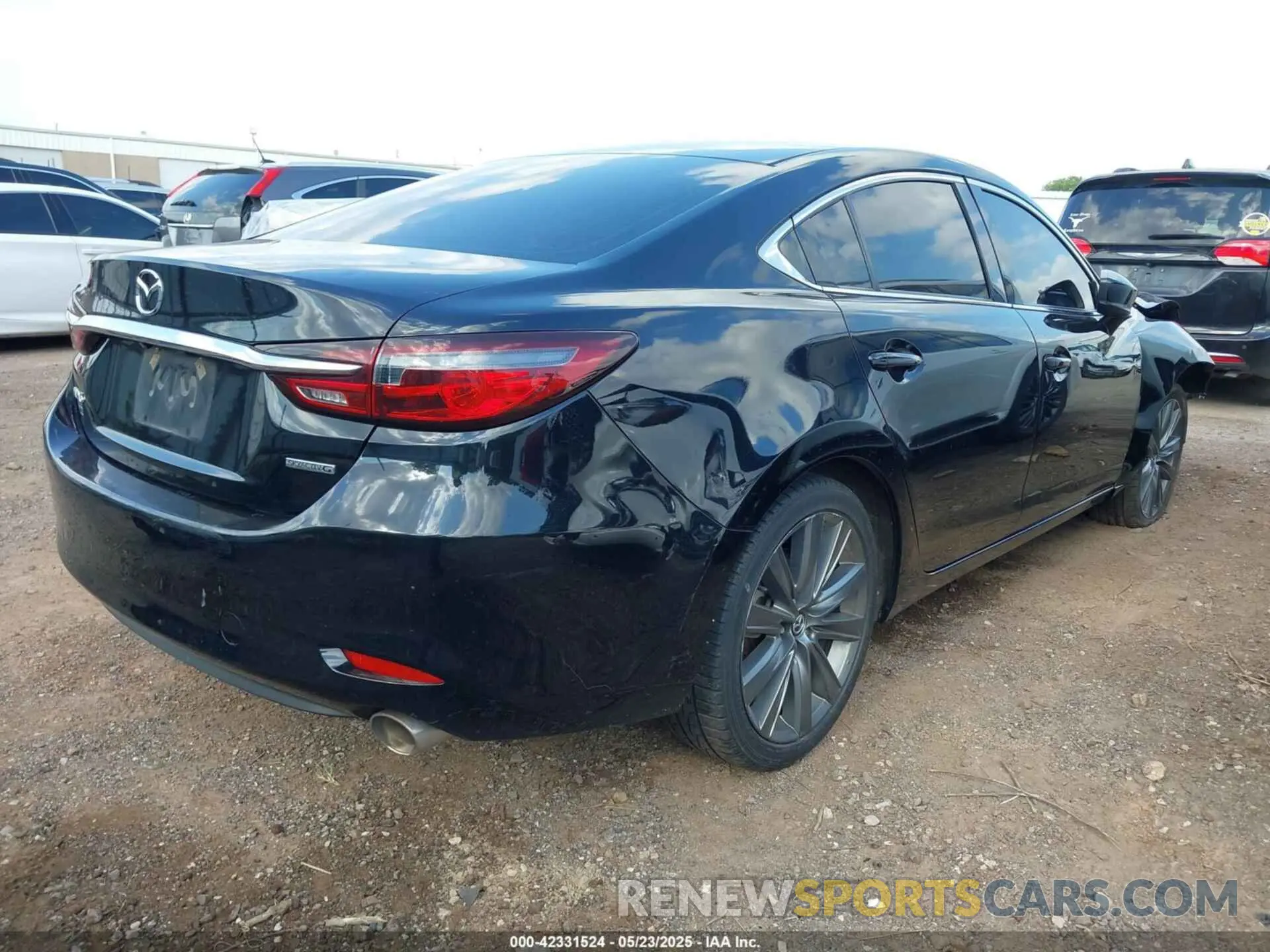 4 fotografías del automóvil dañado JM1GL1VM3M1604424 MAZDA MAZDA6 2021