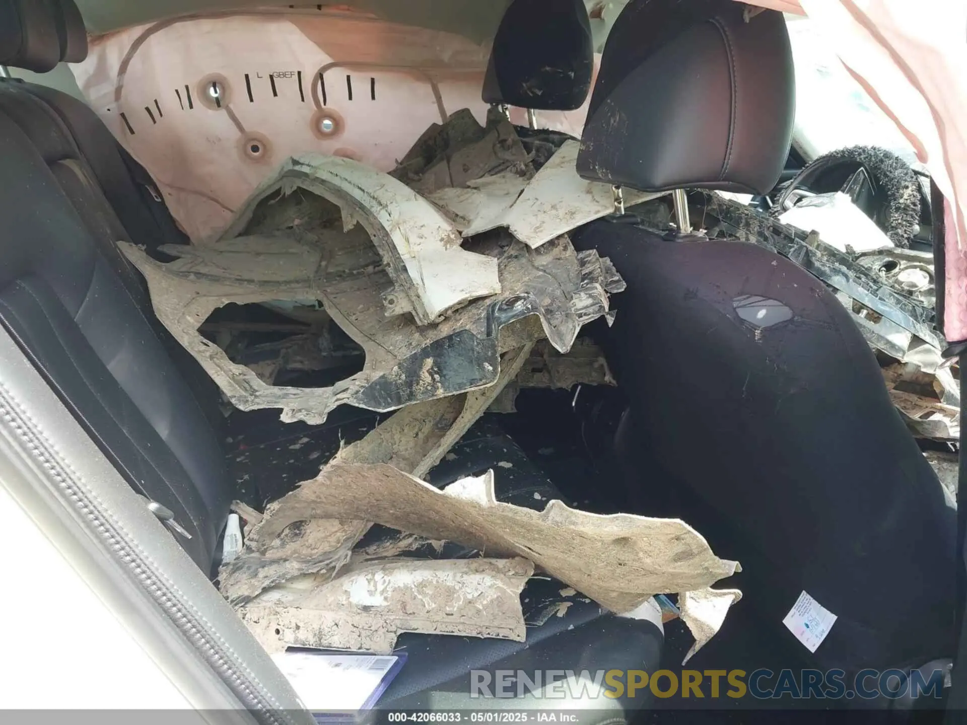 8 fotografías del automóvil dañado JM1GL1VM5M1603551 MAZDA MAZDA6 2021